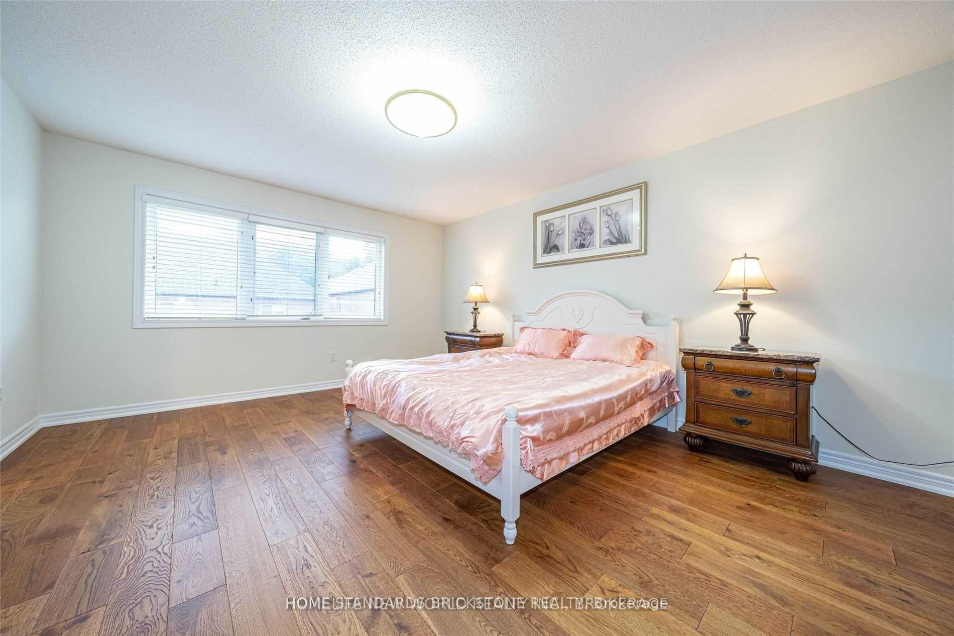 Photo 11 of 77 Summeridge Drive, Vaughan, Patterson — HOMEH