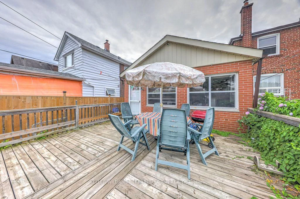 Photo 20 of 13 Teston Boulevard, Toronto, Rockcliffe-Smythe — HOMEH