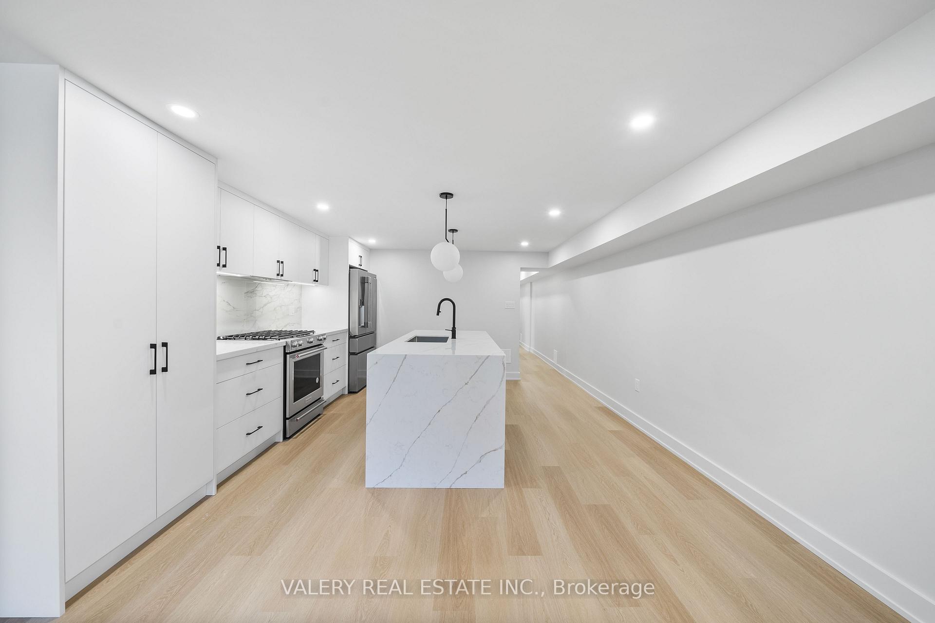 Photo 7 of Unit UNIT 1, 84 Argyle Street, Toronto, Trinity-Bellwoods — HOMEH