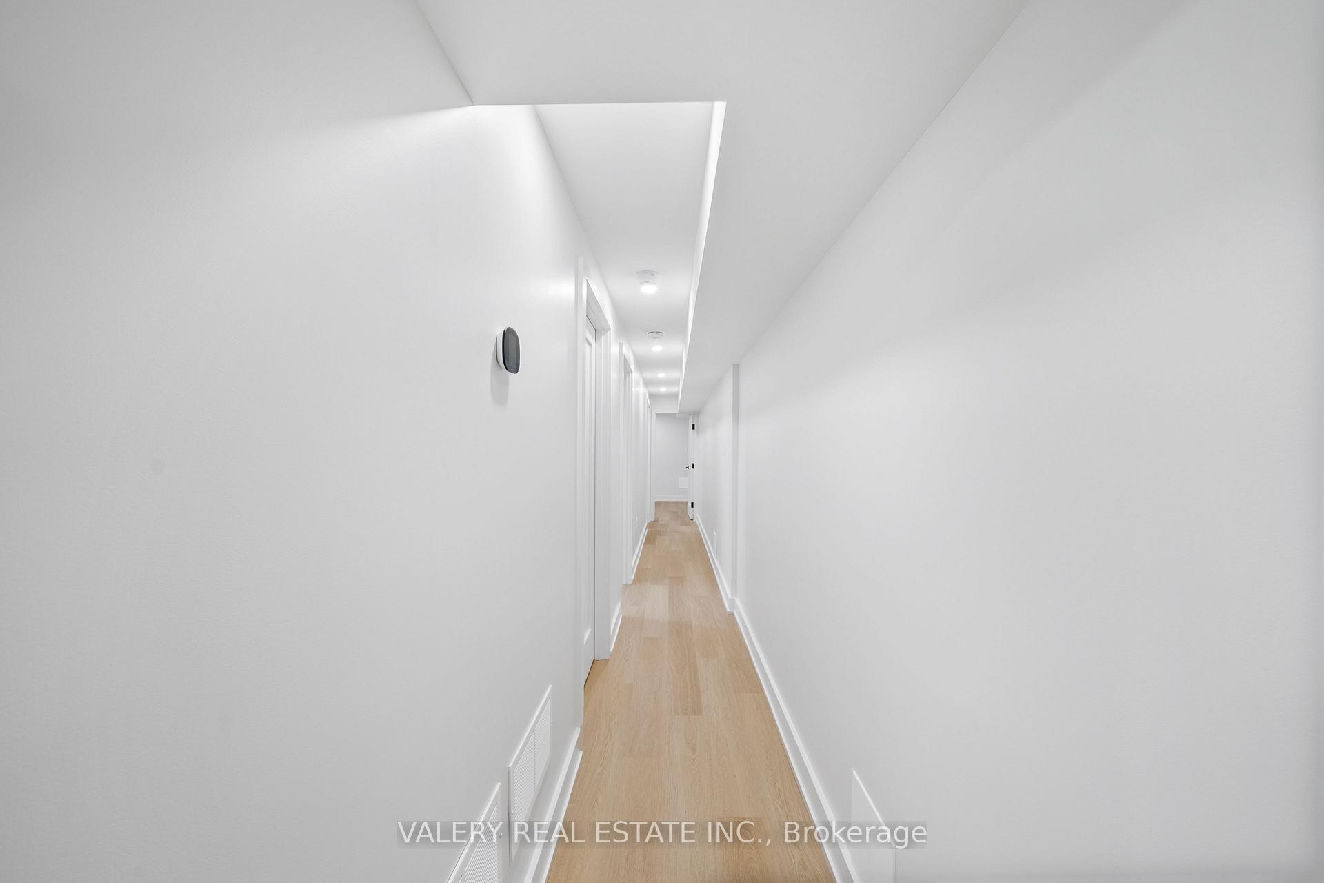 Photo 10 of Unit UNIT 1, 84 Argyle Street, Toronto, Trinity-Bellwoods — HOMEH