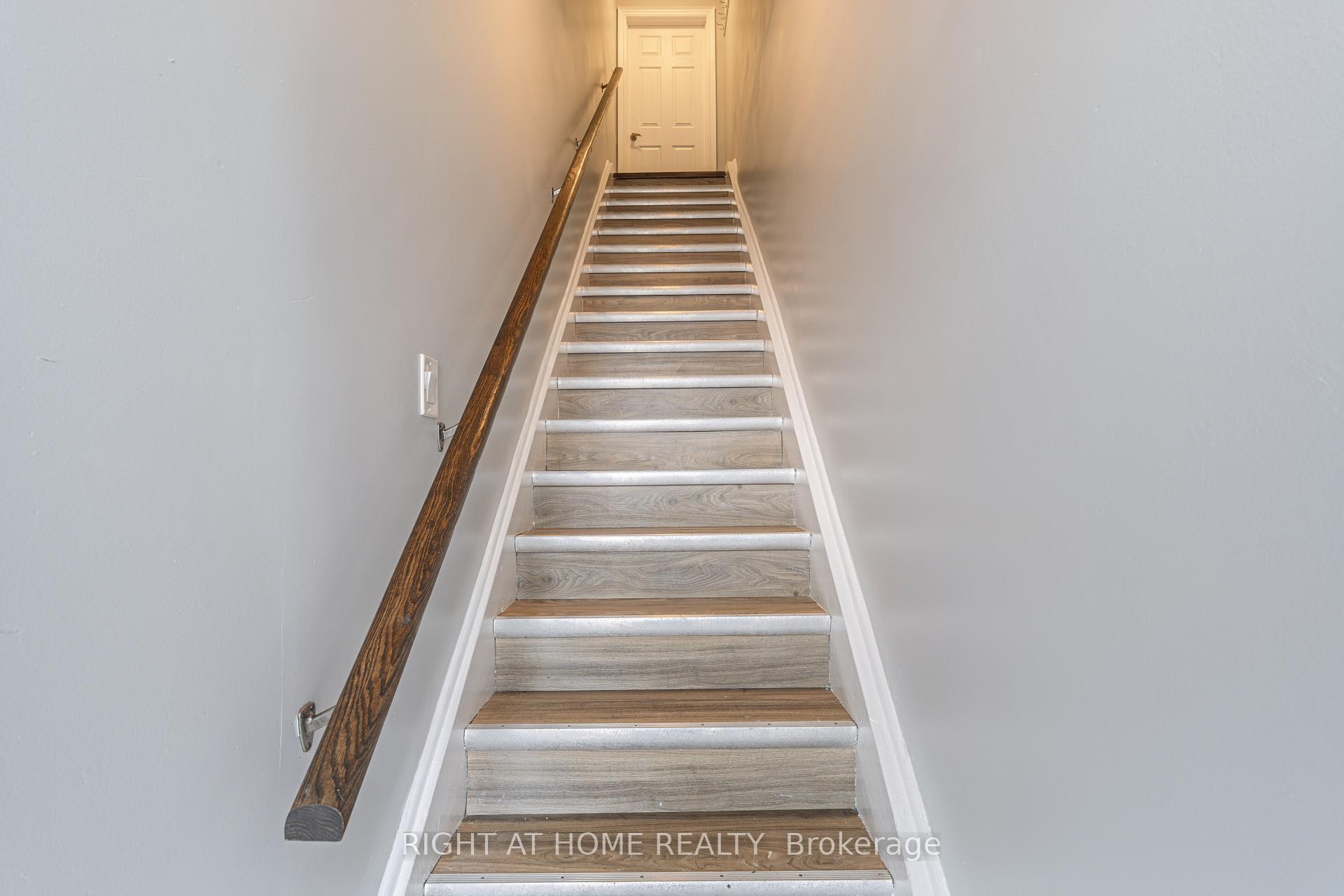 Front of Unit A, 1132 The Queensway Avenue