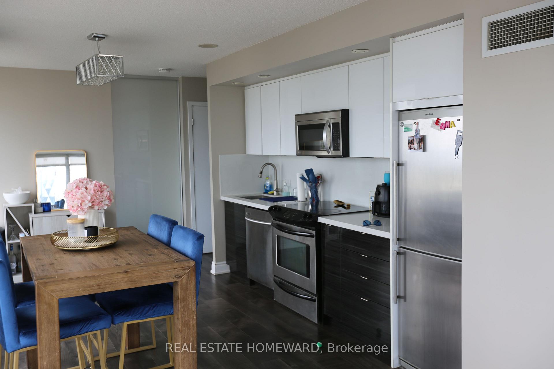 Photo 6 of Unit 3506, 25 Telegram Mews, Toronto, Waterfront Communities — HOMEH