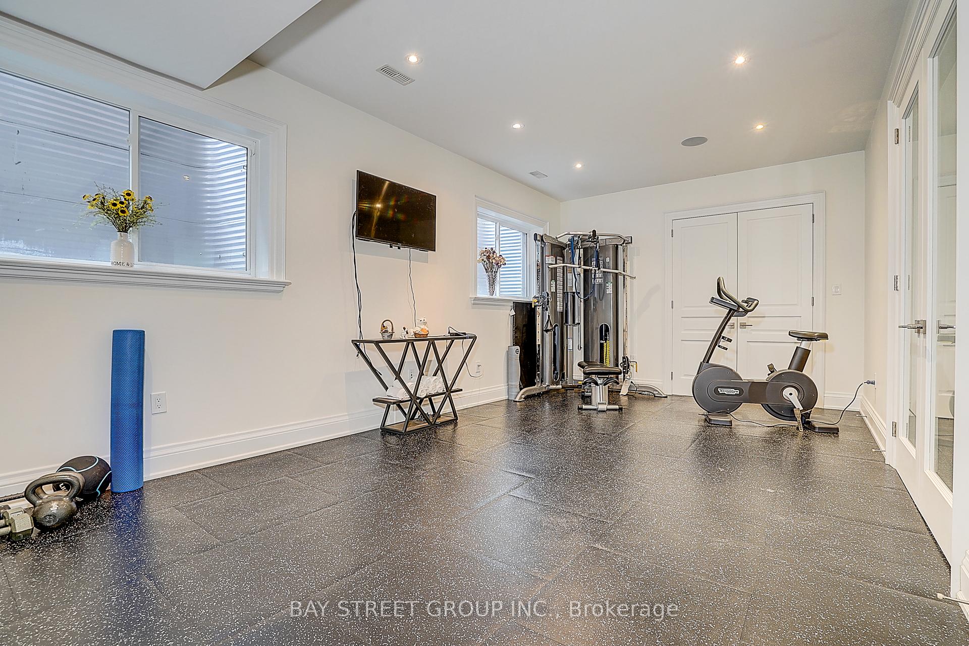 Photo 72 of 28 Carnwath Crescent, North York, St. Andrew-Windfields — HOMEH