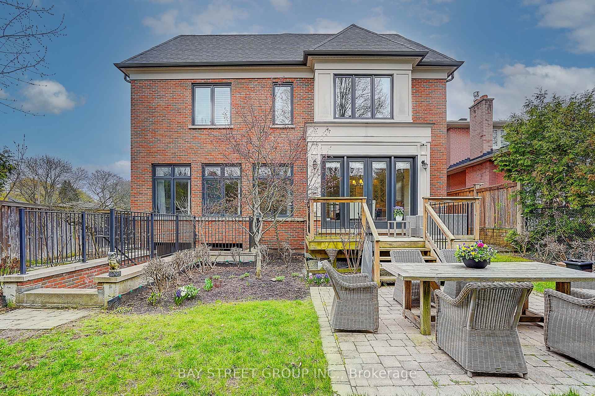 Photo 19 of 28 Carnwath Crescent, North York, St. Andrew-Windfields — HOMEH