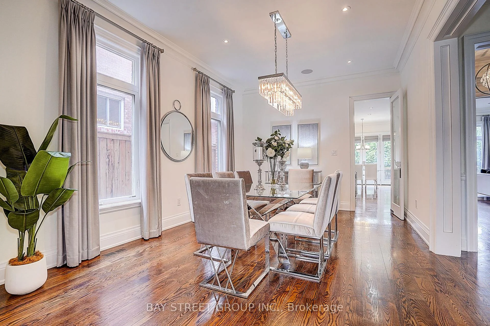 Photo 14 of 28 Carnwath Crescent, North York, St. Andrew-Windfields — HOMEH