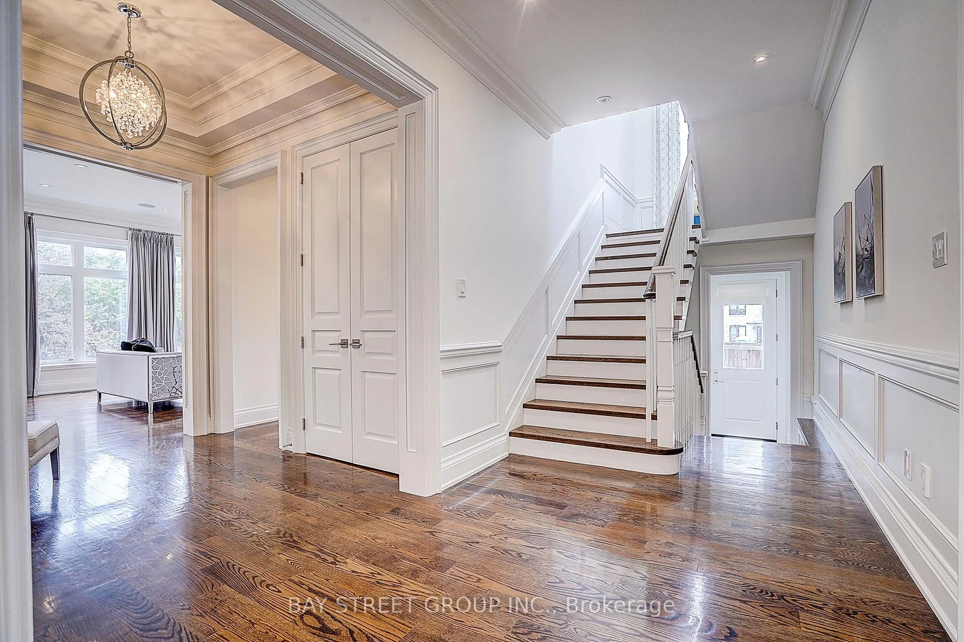 Photo 18 of 28 Carnwath Crescent, North York, St. Andrew-Windfields — HOMEH