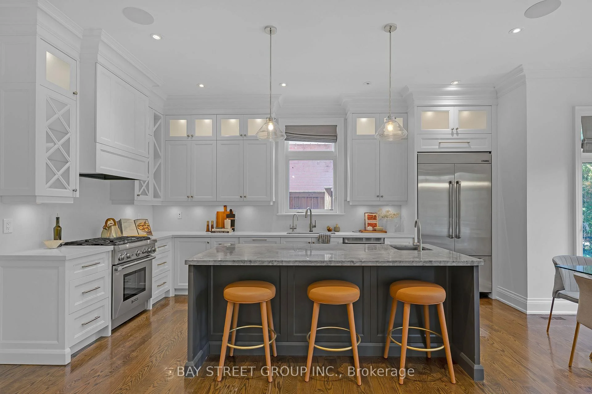 Photo 25 of 28 Carnwath Crescent, North York, St. Andrew-Windfields — HOMEH