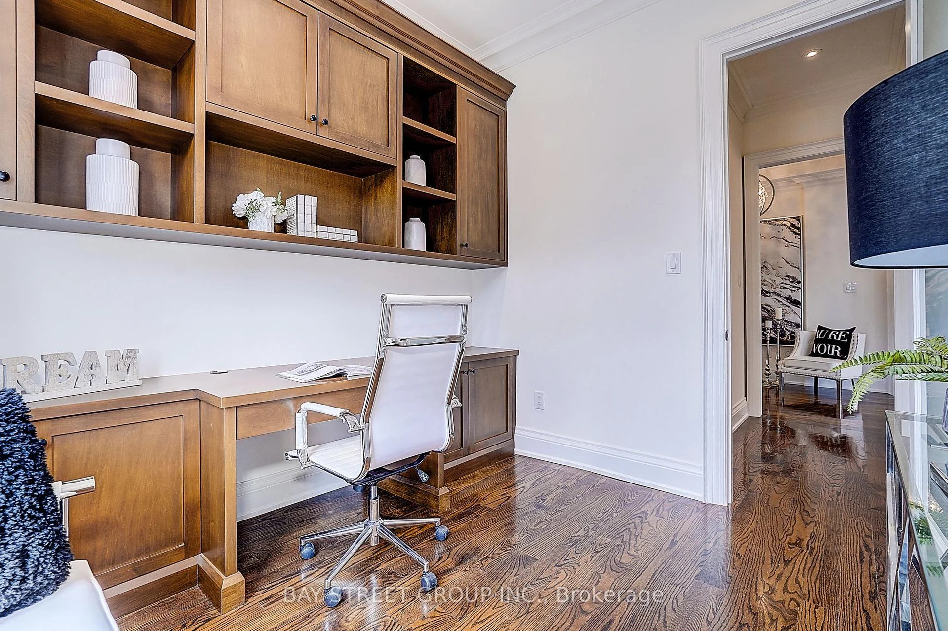 Photo 26 of 28 Carnwath Crescent, North York, St. Andrew-Windfields — HOMEH