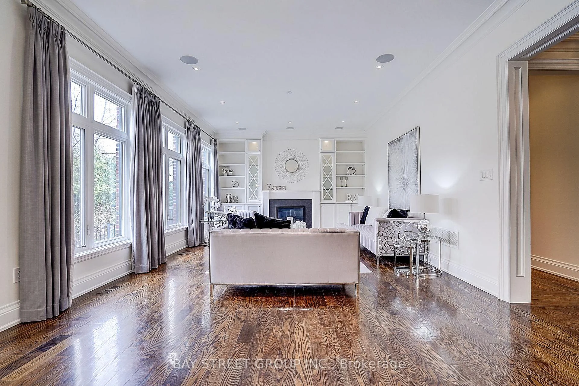 Photo 31 of 28 Carnwath Crescent, North York, St. Andrew-Windfields — HOMEH
