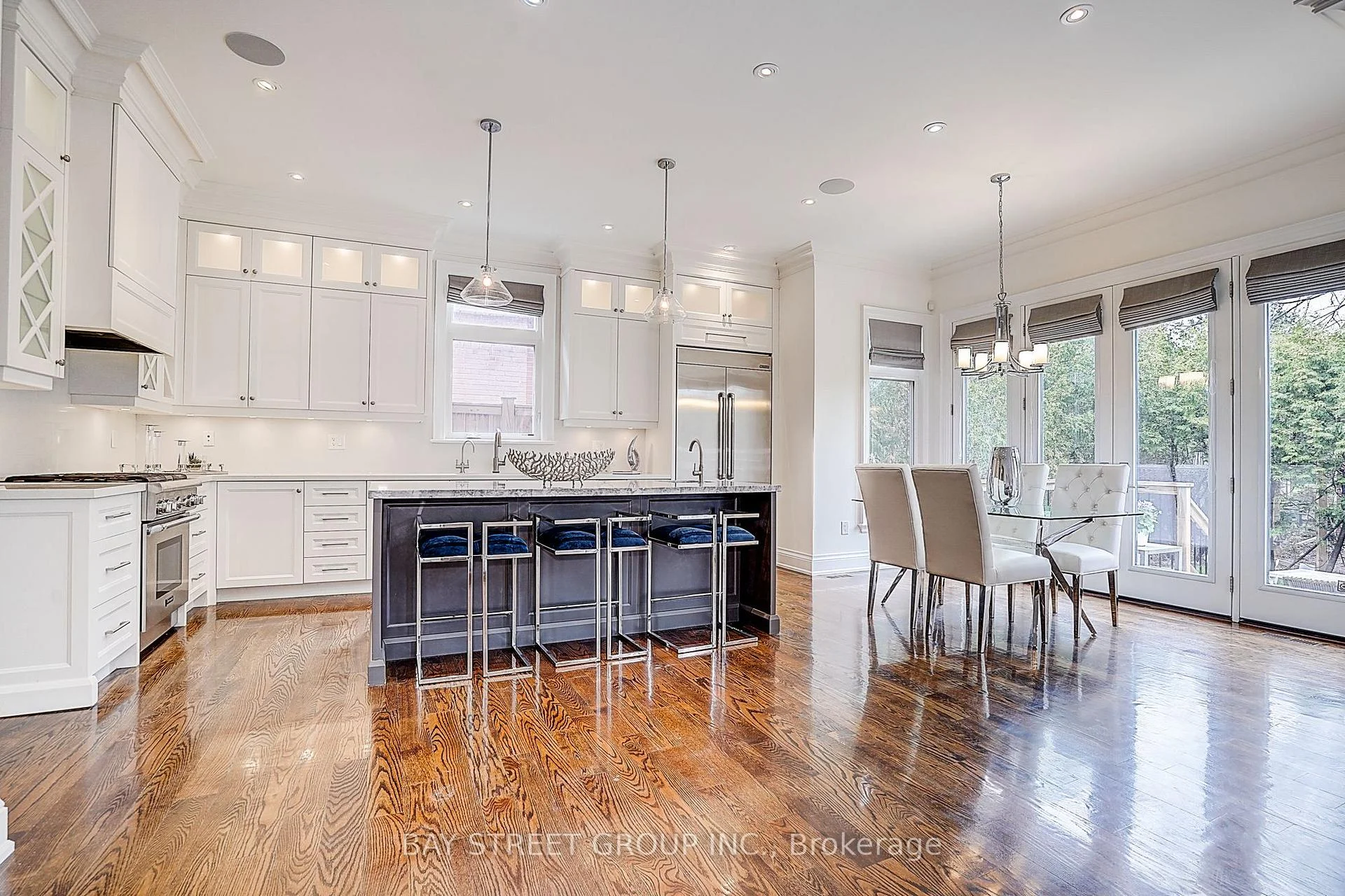 Photo 37 of 28 Carnwath Crescent, North York, St. Andrew-Windfields — HOMEH