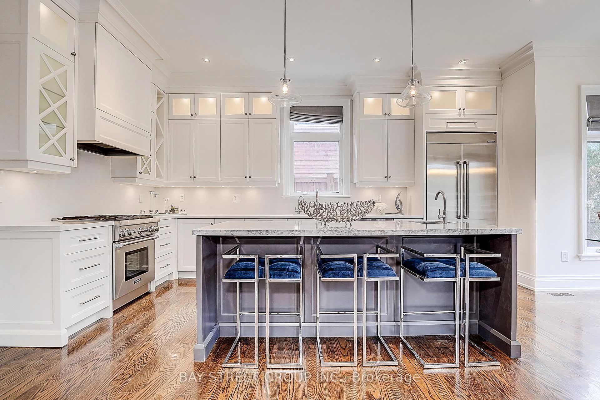 Photo 39 of 28 Carnwath Crescent, North York, St. Andrew-Windfields — HOMEH