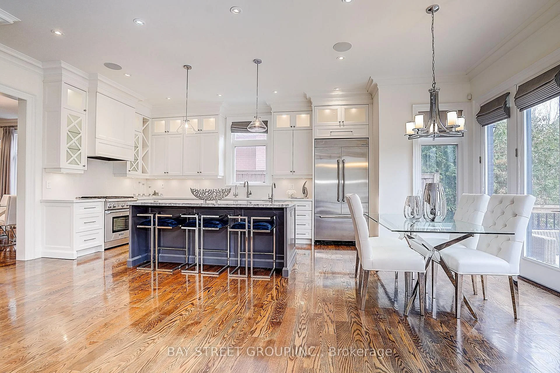 Photo 41 of 28 Carnwath Crescent, North York, St. Andrew-Windfields — HOMEH