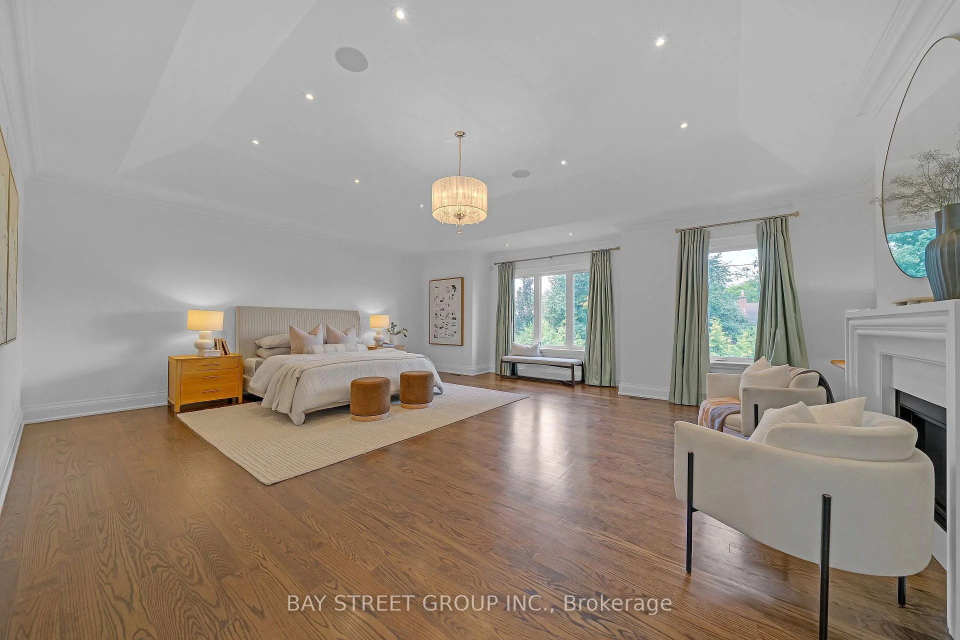 Photo 43 of 28 Carnwath Crescent, North York, St. Andrew-Windfields — HOMEH