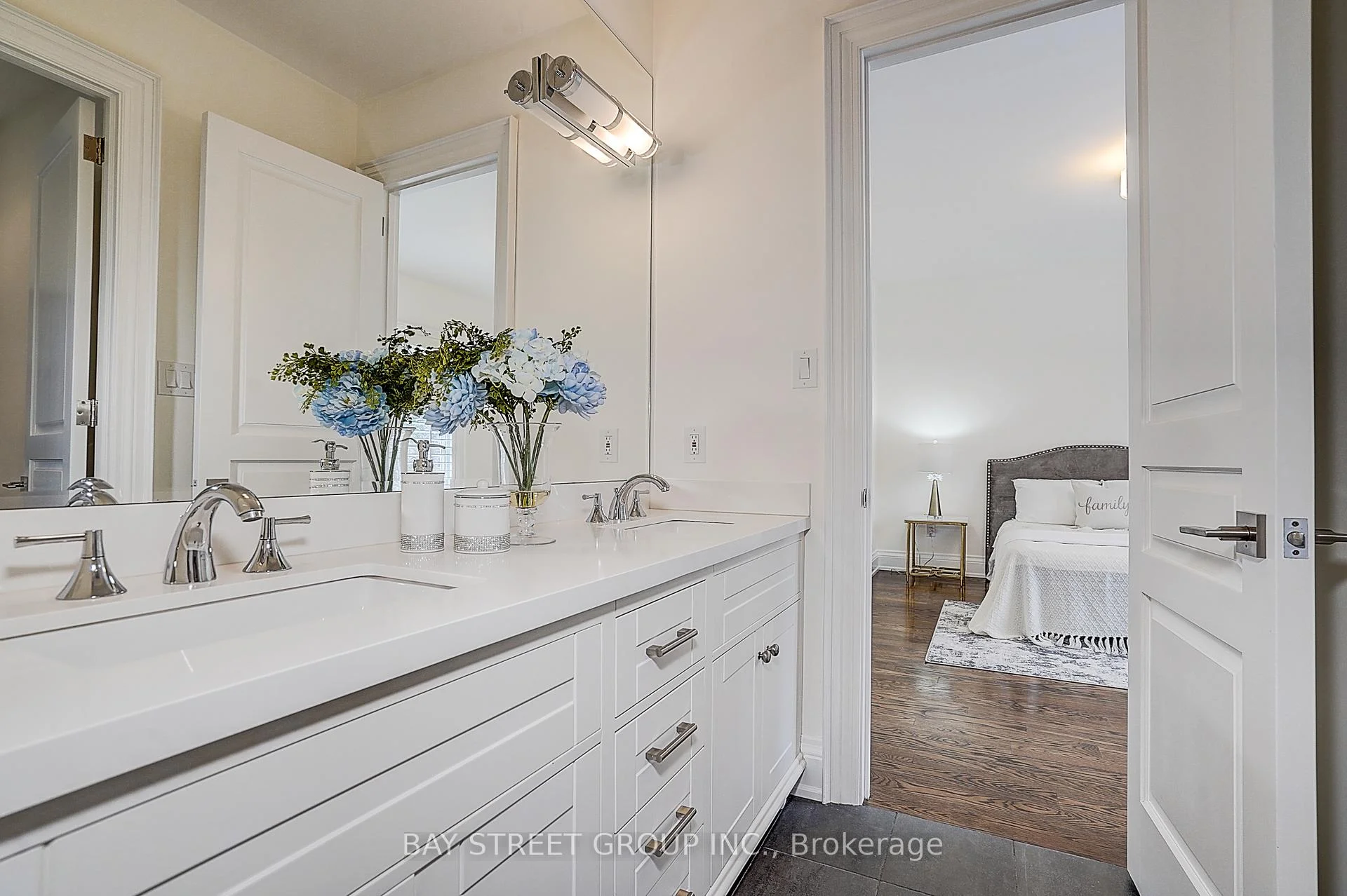 Photo 82 of 28 Carnwath Crescent, North York, St. Andrew-Windfields — HOMEH