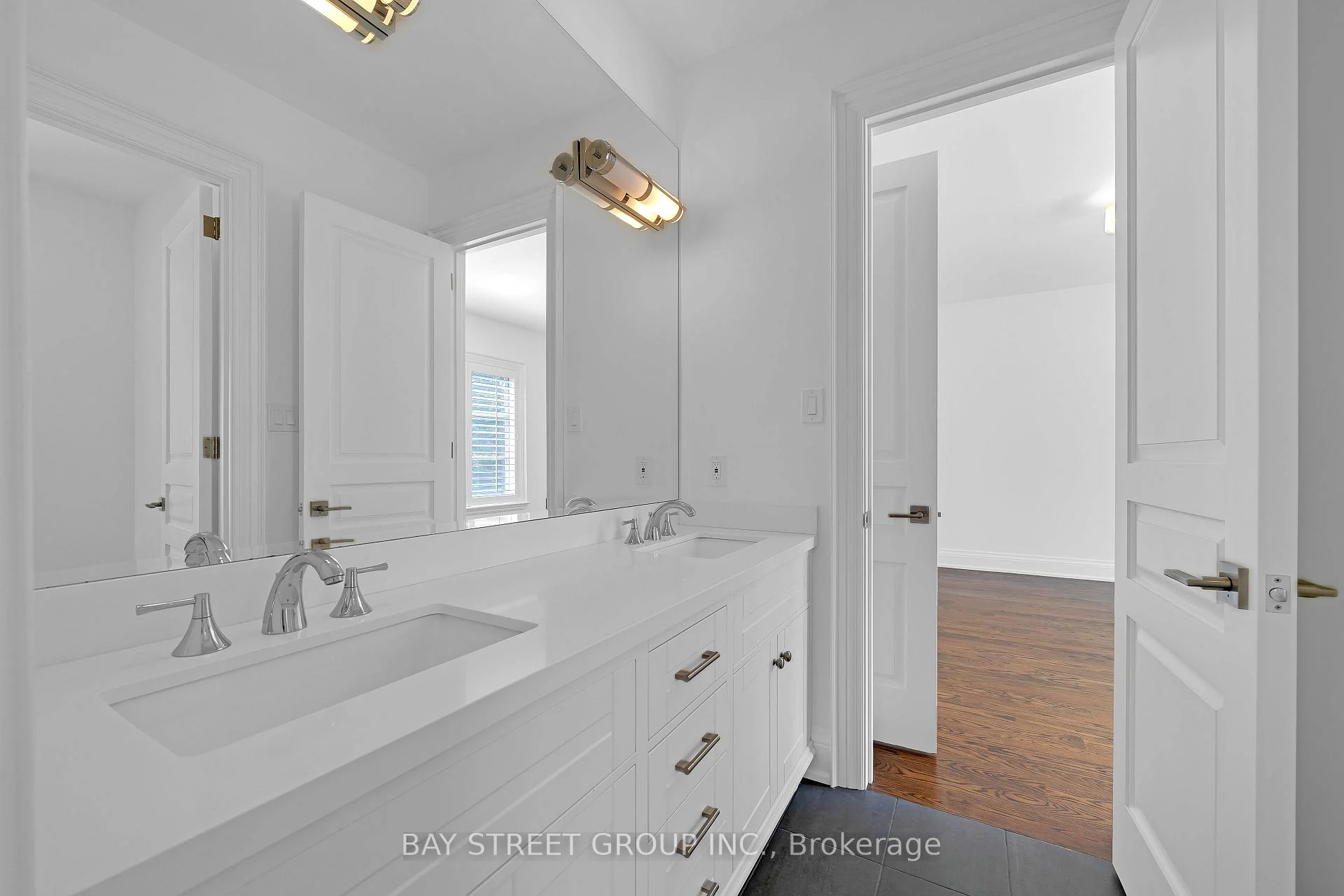 Photo 77 of 28 Carnwath Crescent, North York, St. Andrew-Windfields — HOMEH