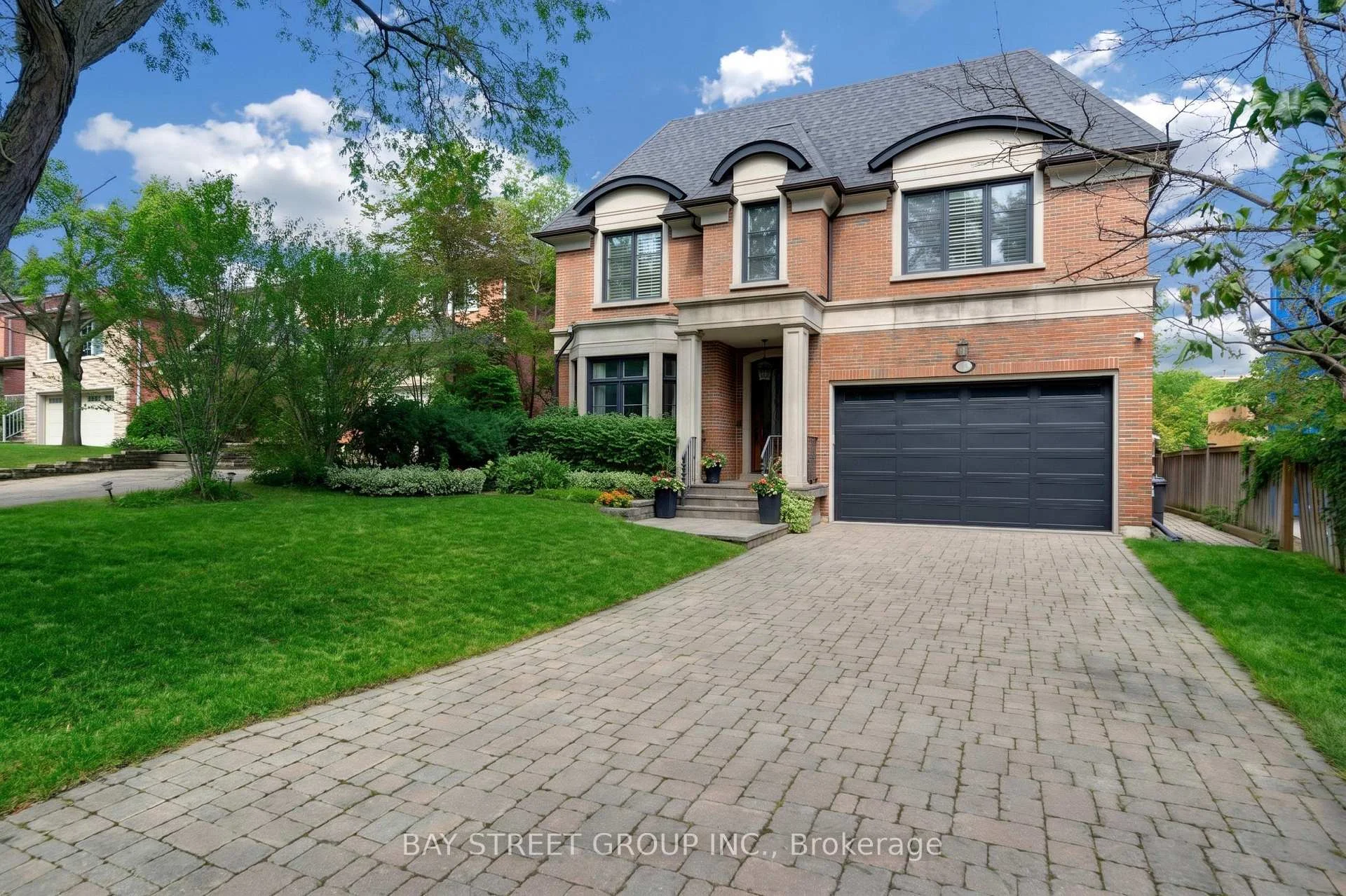 Photo 1 of 28 Carnwath Crescent, North York, St. Andrew-Windfields — HOMEH