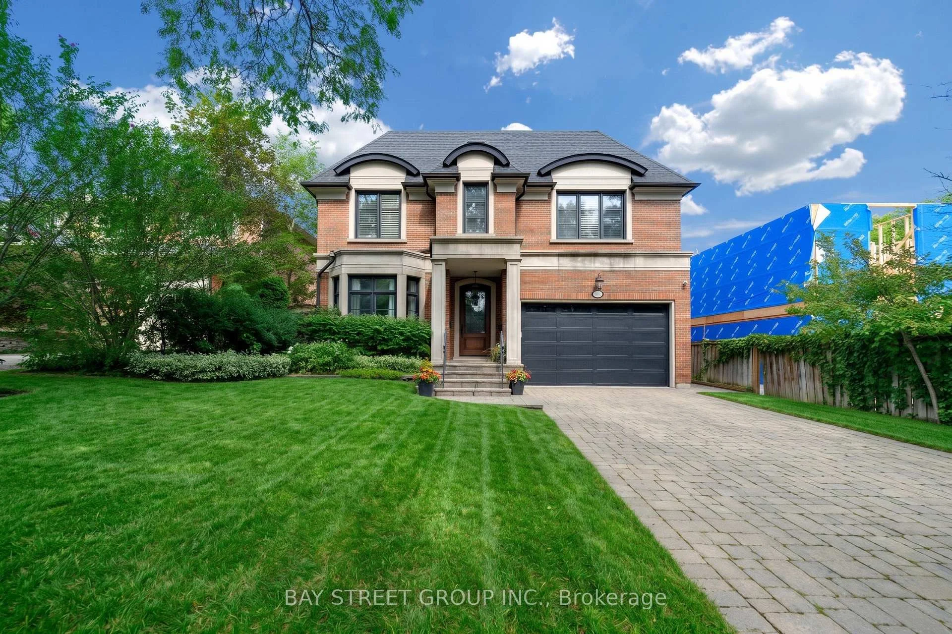 Photo 6 of 28 Carnwath Crescent, North York, St. Andrew-Windfields — HOMEH