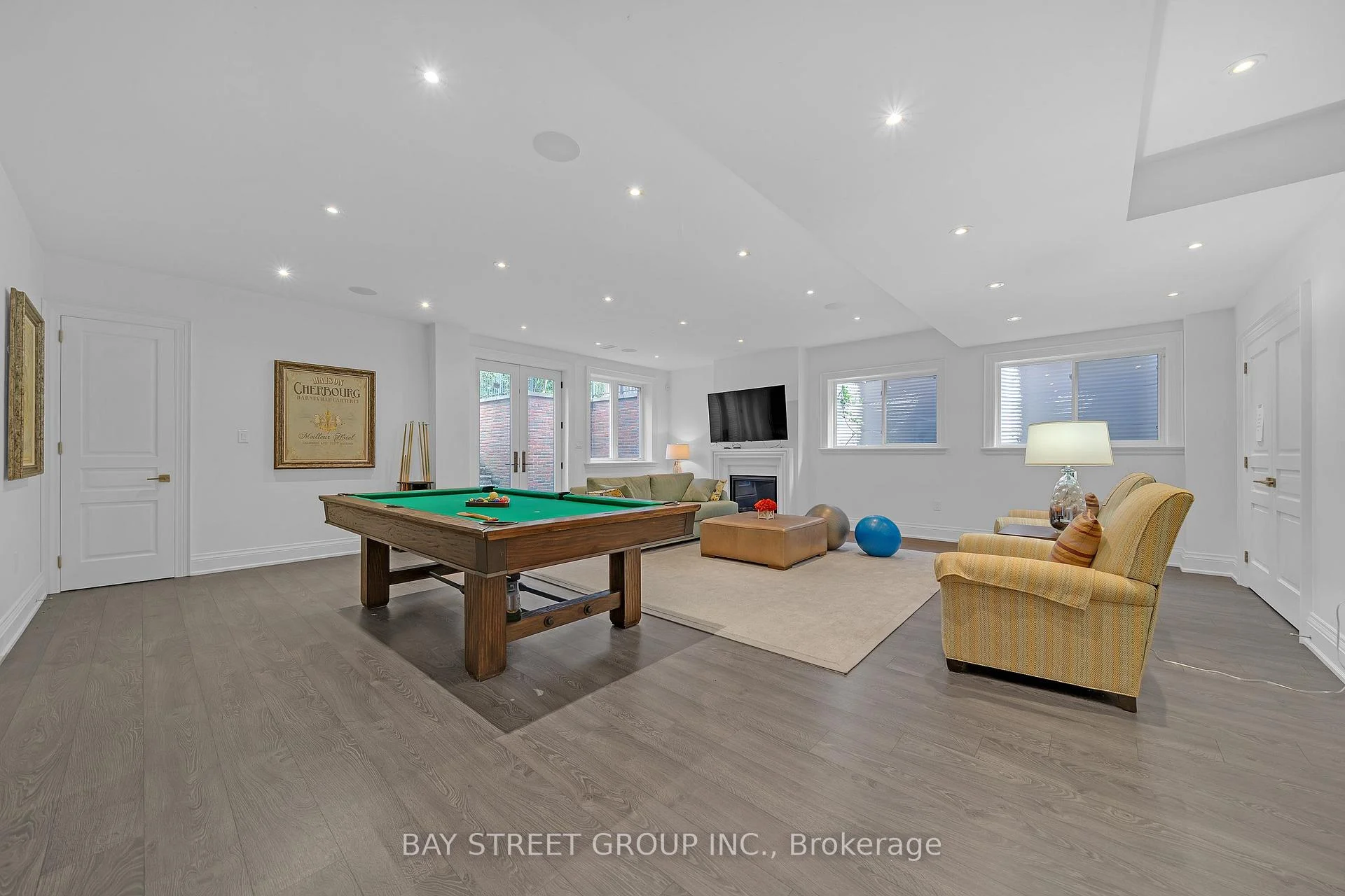 Photo 87 of 28 Carnwath Crescent, North York, St. Andrew-Windfields — HOMEH