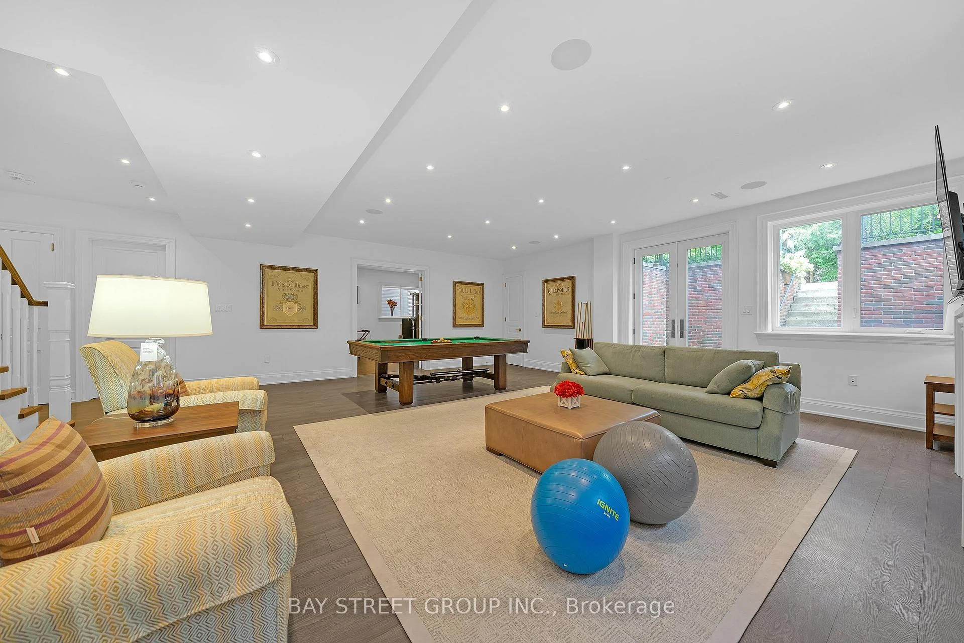 Photo 89 of 28 Carnwath Crescent, North York, St. Andrew-Windfields — HOMEH