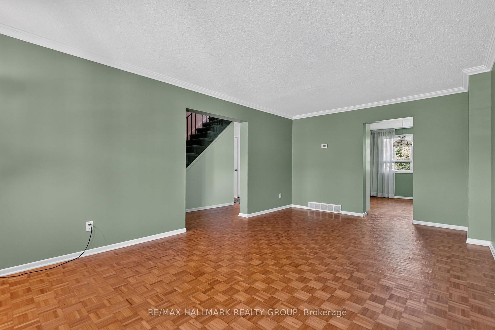 Photo 8 of 3445 Southgate Road, Ottawa, South Keys — HOMEH