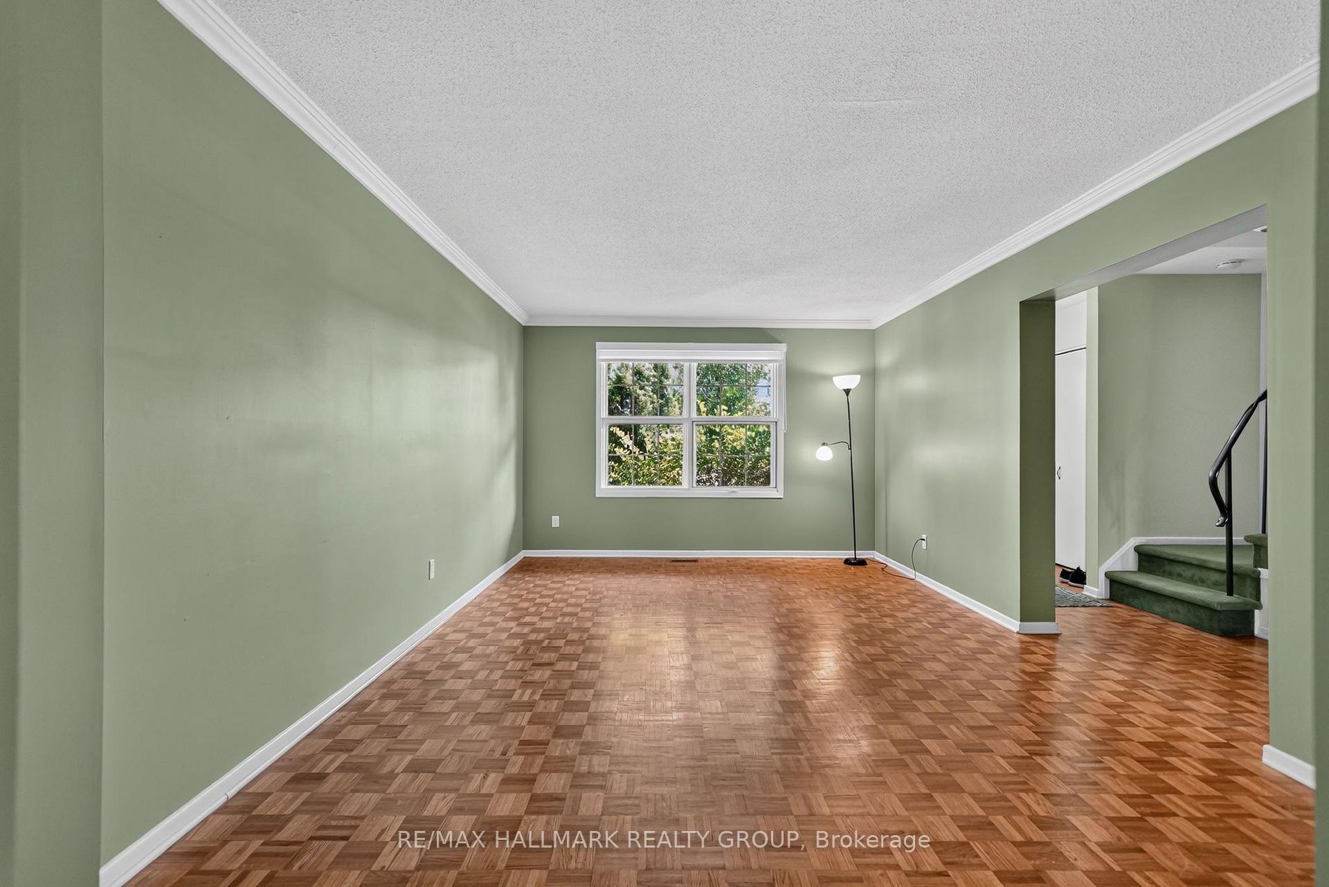 Photo 9 of 3445 Southgate Road, Ottawa, South Keys — HOMEH