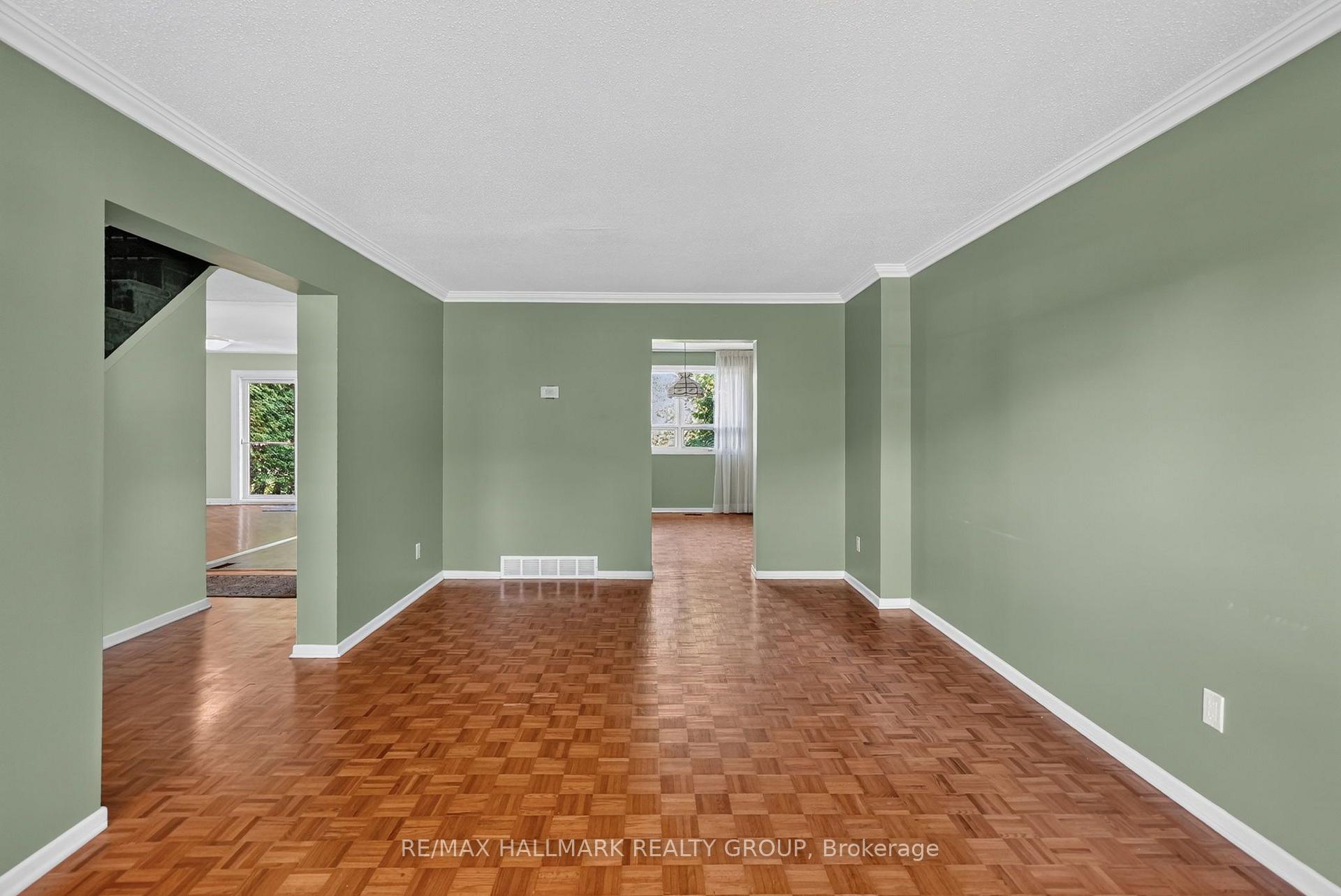 Photo 10 of 3445 Southgate Road, Ottawa, South Keys — HOMEH