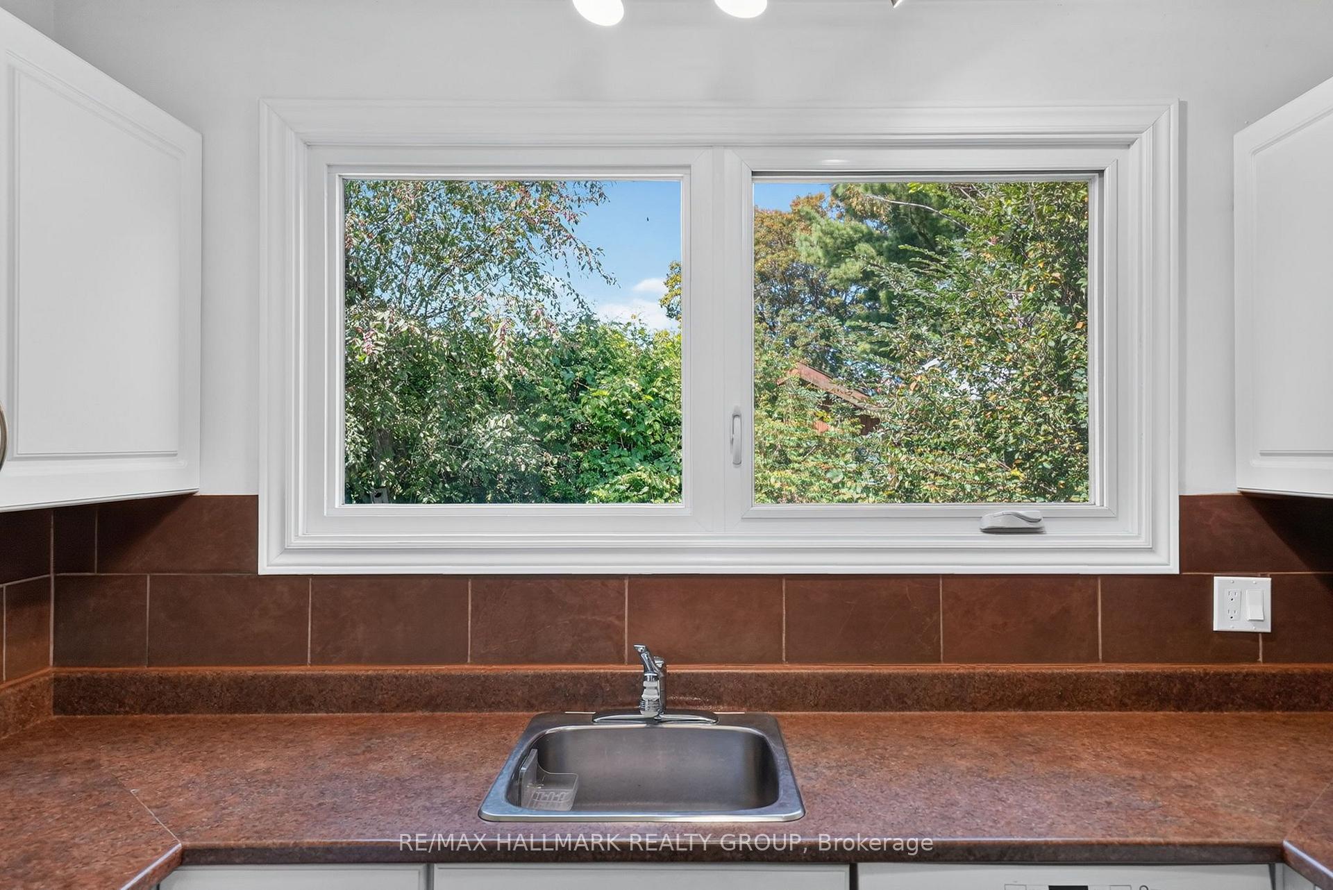Photo 14 of 3445 Southgate Road, Ottawa, South Keys — HOMEH