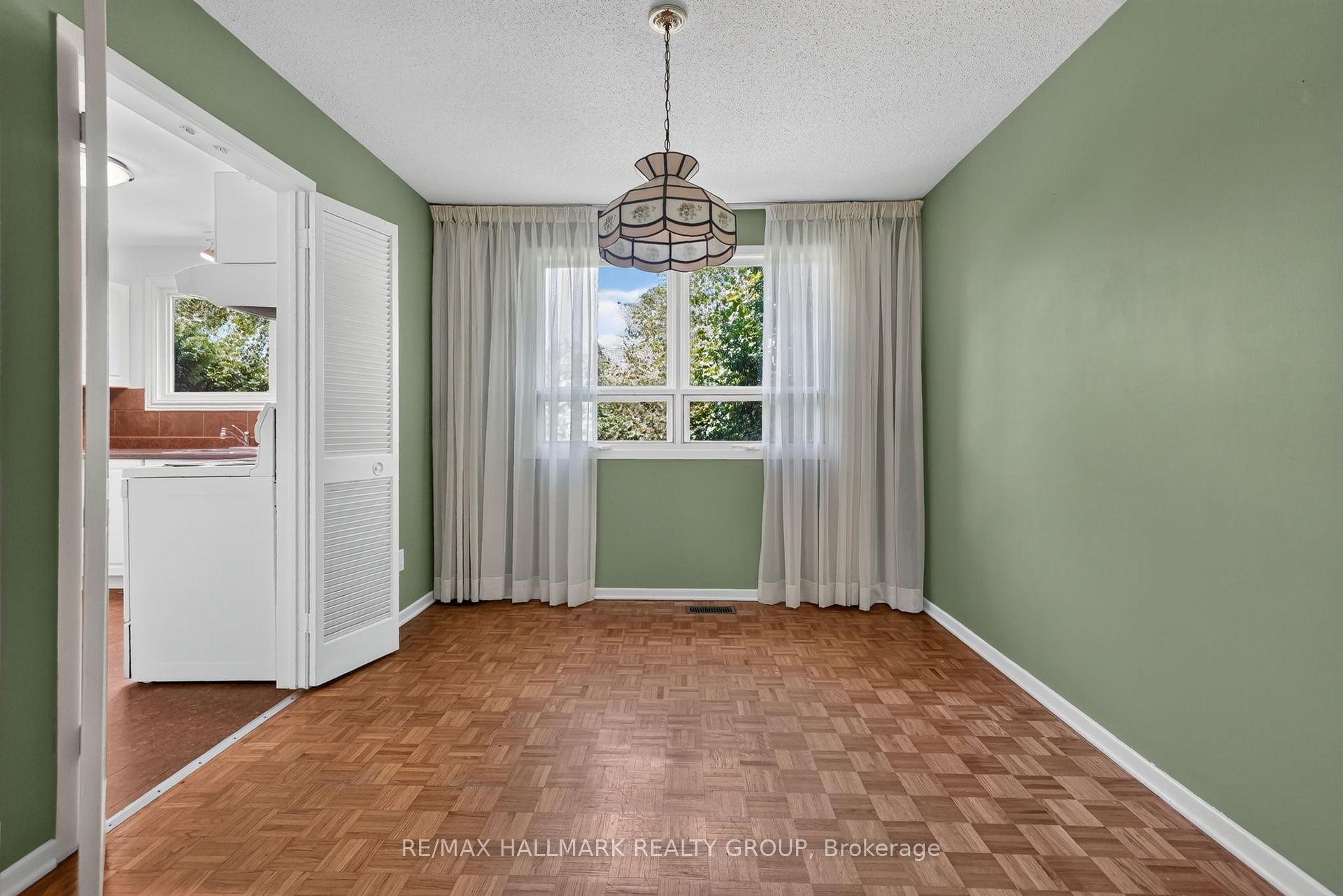 Photo 15 of 3445 Southgate Road, Ottawa, South Keys — HOMEH