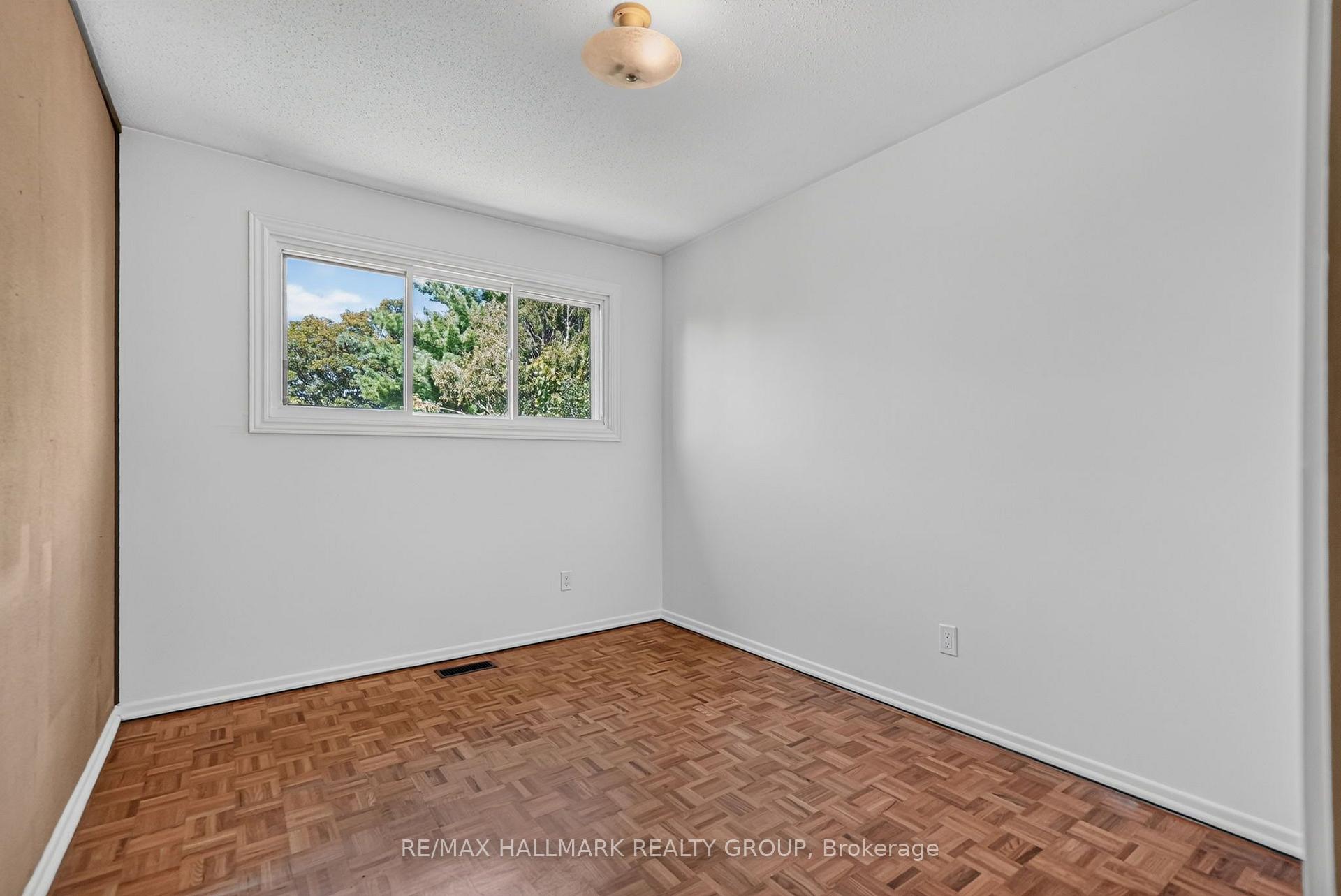 Photo 35 of 3445 Southgate Road, Ottawa, South Keys — HOMEH