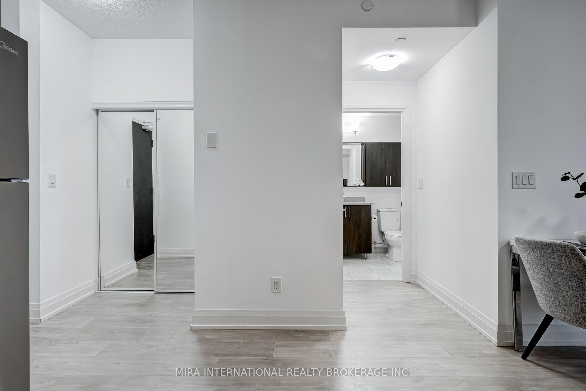 Photo 12 of Unit 2809, 3600 highway 7, Vaughan, Vaughan Corporate Centre — HOMEH
