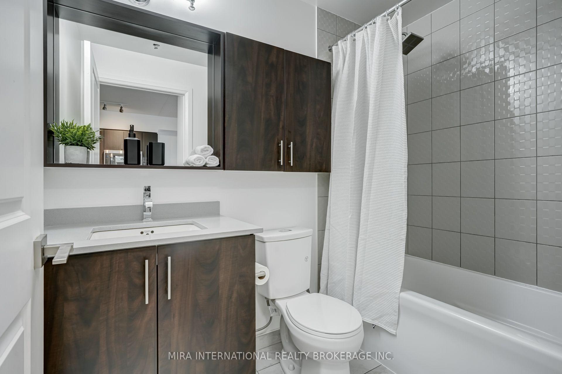 Photo 13 of Unit 2809, 3600 highway 7, Vaughan, Vaughan Corporate Centre — HOMEH