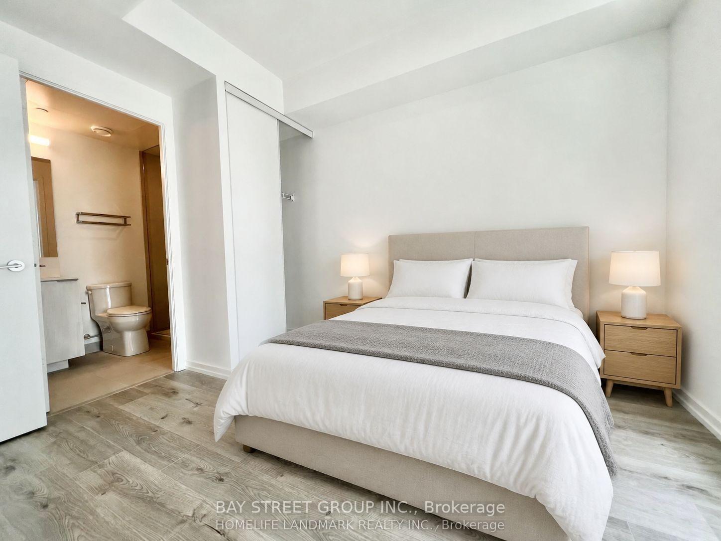 Photo 3 of Unit 2803, 7890 Jane Street, Vaughan, Vaughan Corporate Centre — HOMEH