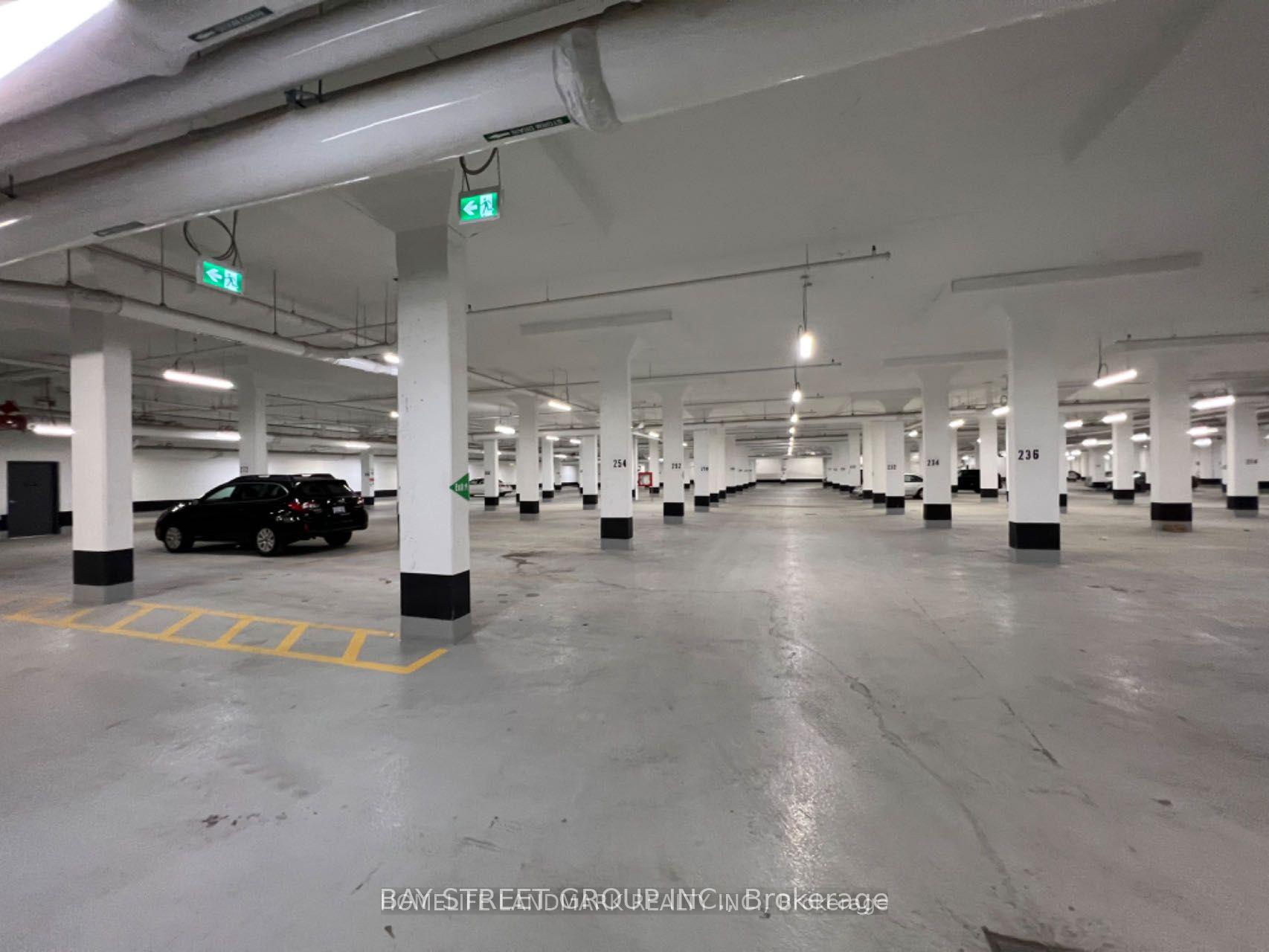 Photo 11 of Unit 2803, 7890 Jane Street, Vaughan, Vaughan Corporate Centre — HOMEH