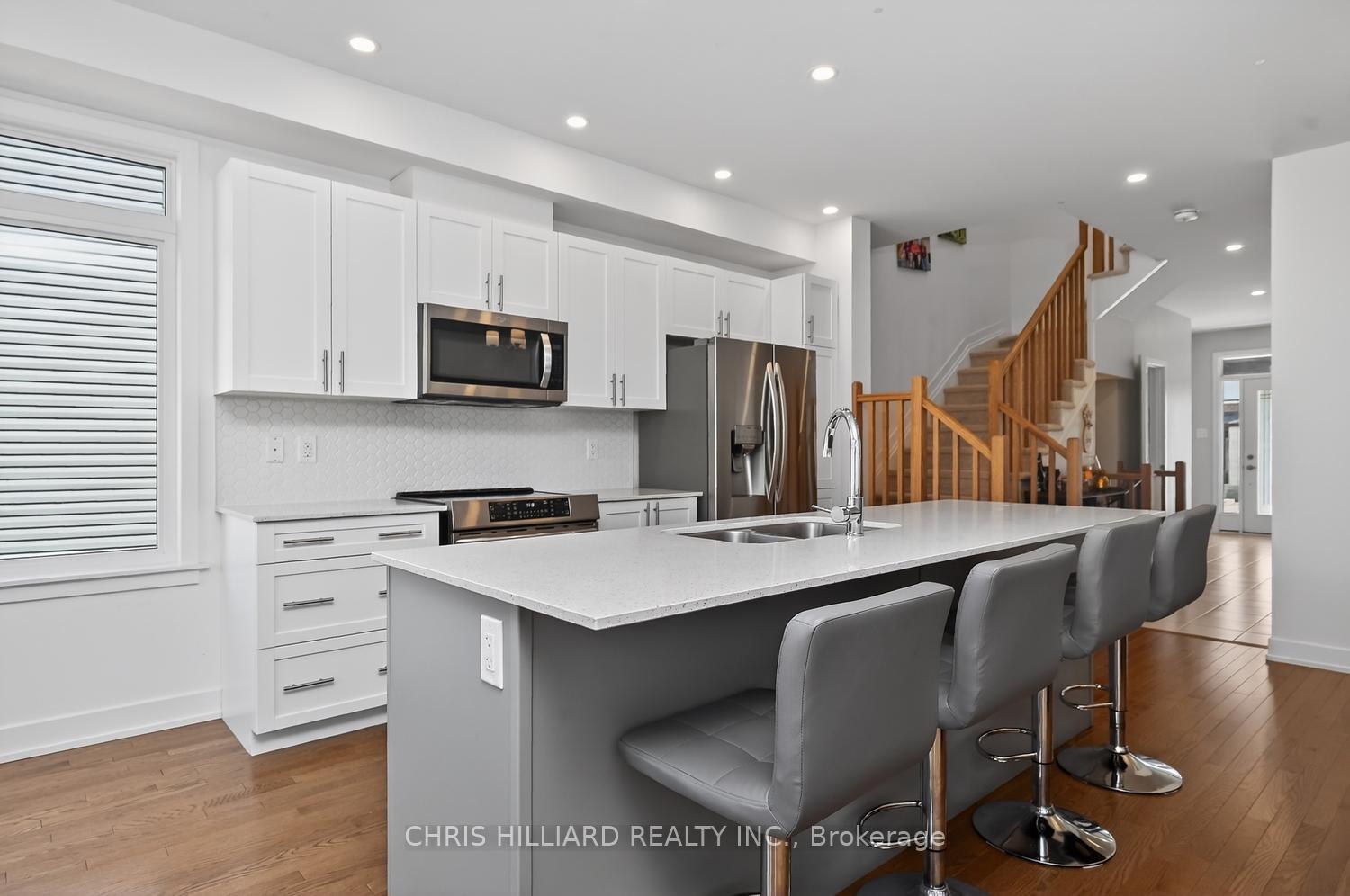 Photo 8 of 69 Heirloom Street, Ottawa, Riverside South/Gloucester Glen — HOMEH