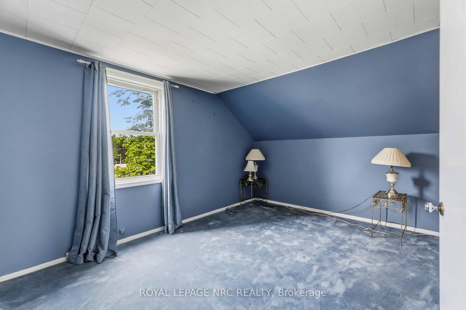 Photo 19 of 304 Scott Street S, St. Catharines, Fairview — HOMEH