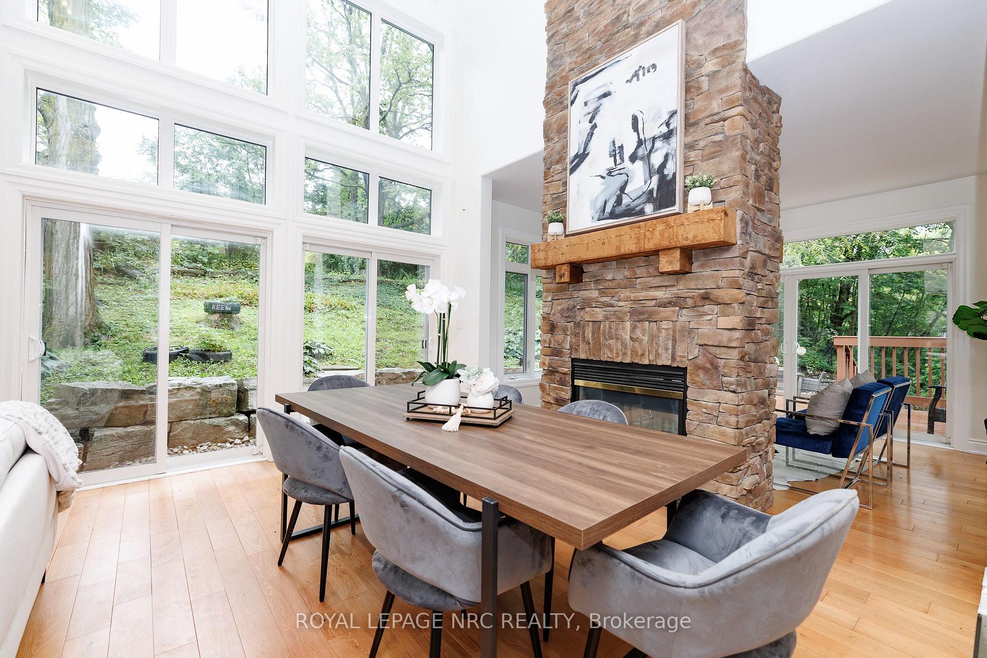 Photo 4 of 50 Tremont Drive, St. Catharines, Glendale/Glenridge — HOMEH
