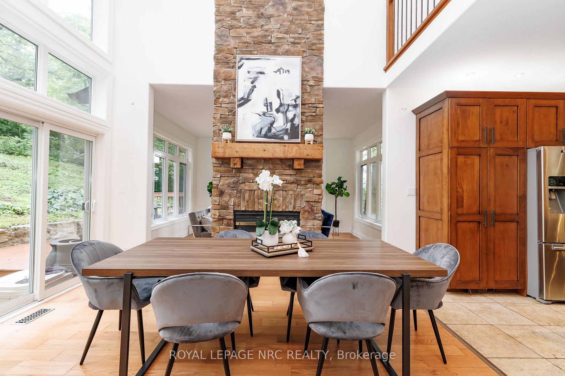 Photo 15 of 50 Tremont Drive, St. Catharines, Glendale/Glenridge — HOMEH