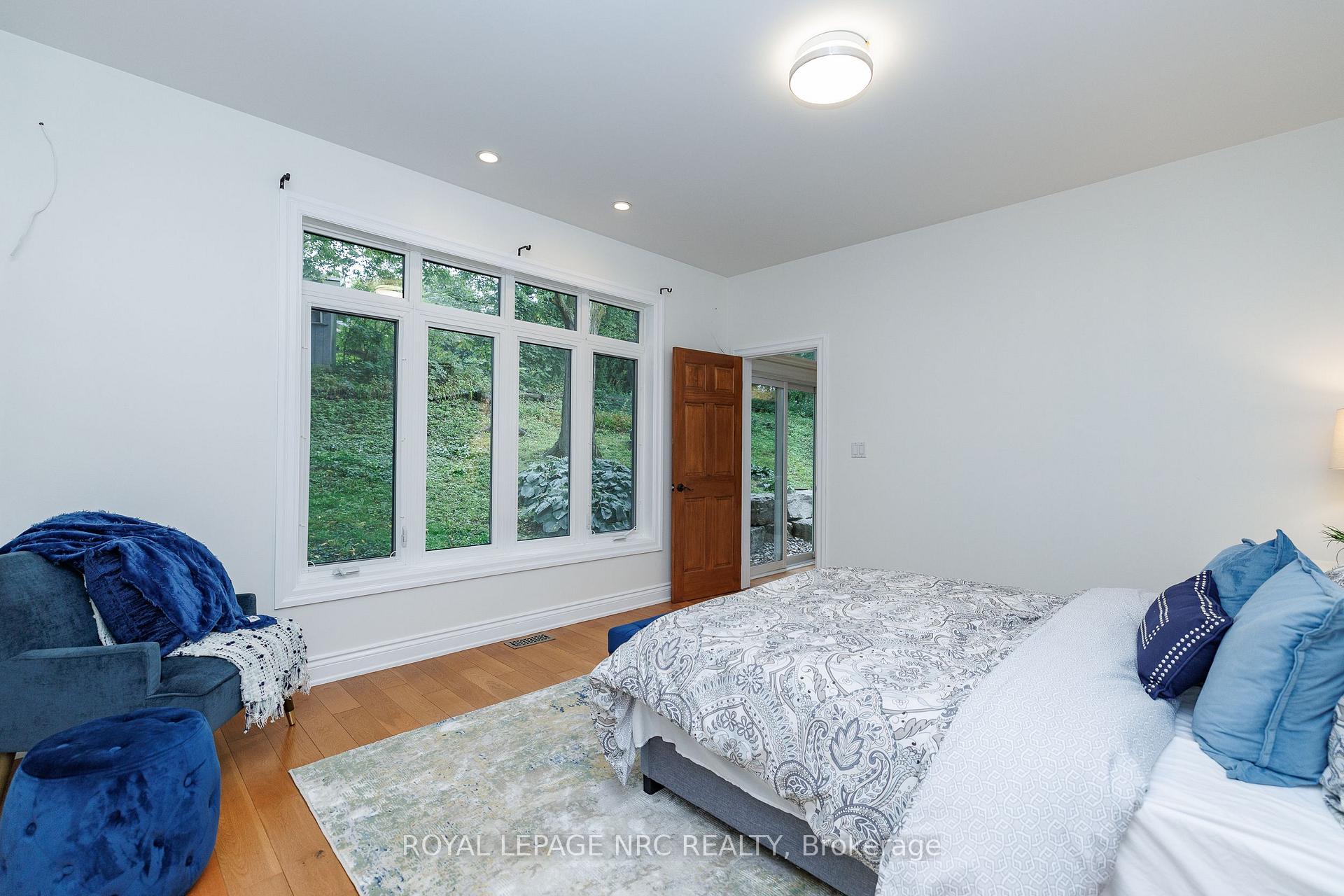 Photo 20 of 50 Tremont Drive, St. Catharines, Glendale/Glenridge — HOMEH