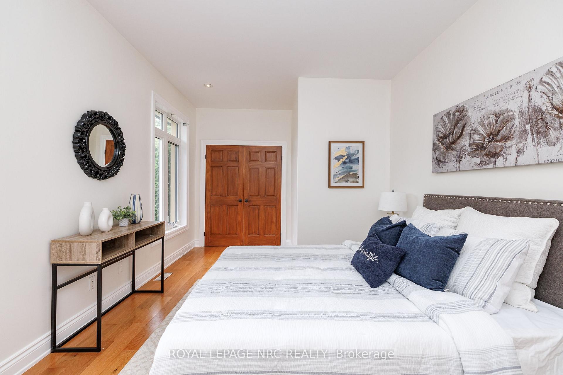 Photo 23 of 50 Tremont Drive, St. Catharines, Glendale/Glenridge — HOMEH