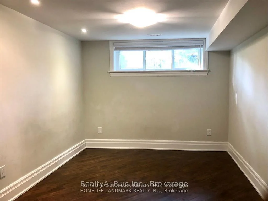 Photo 23 of Unit Lower, 32 Hopperton Drive, North York, St. Andrew-Windfields — HOMEH