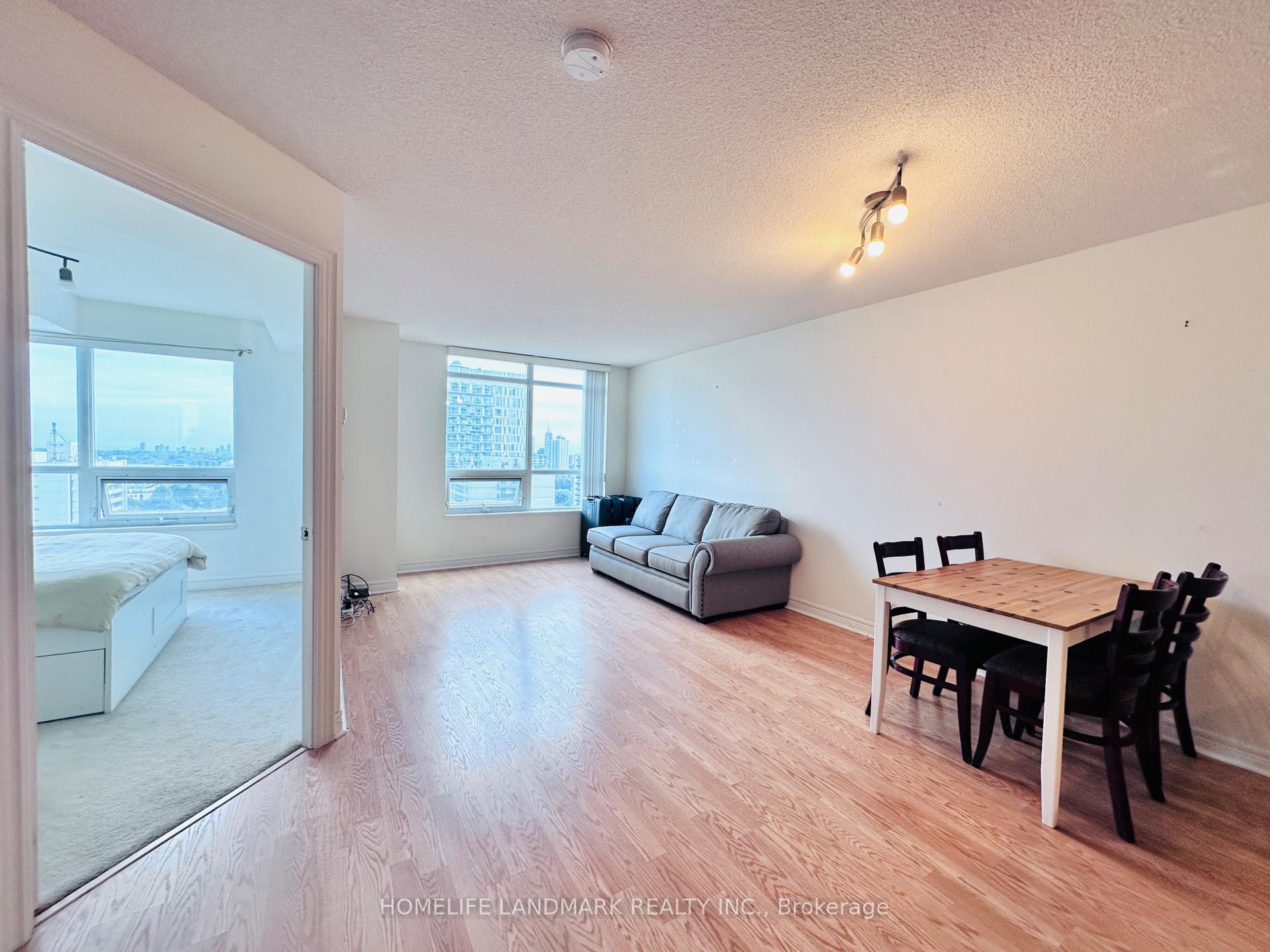 Photo 1 of Unit 1802, 212 Eglinton Avenue E, Toronto, Mount Pleasant West — HOMEH