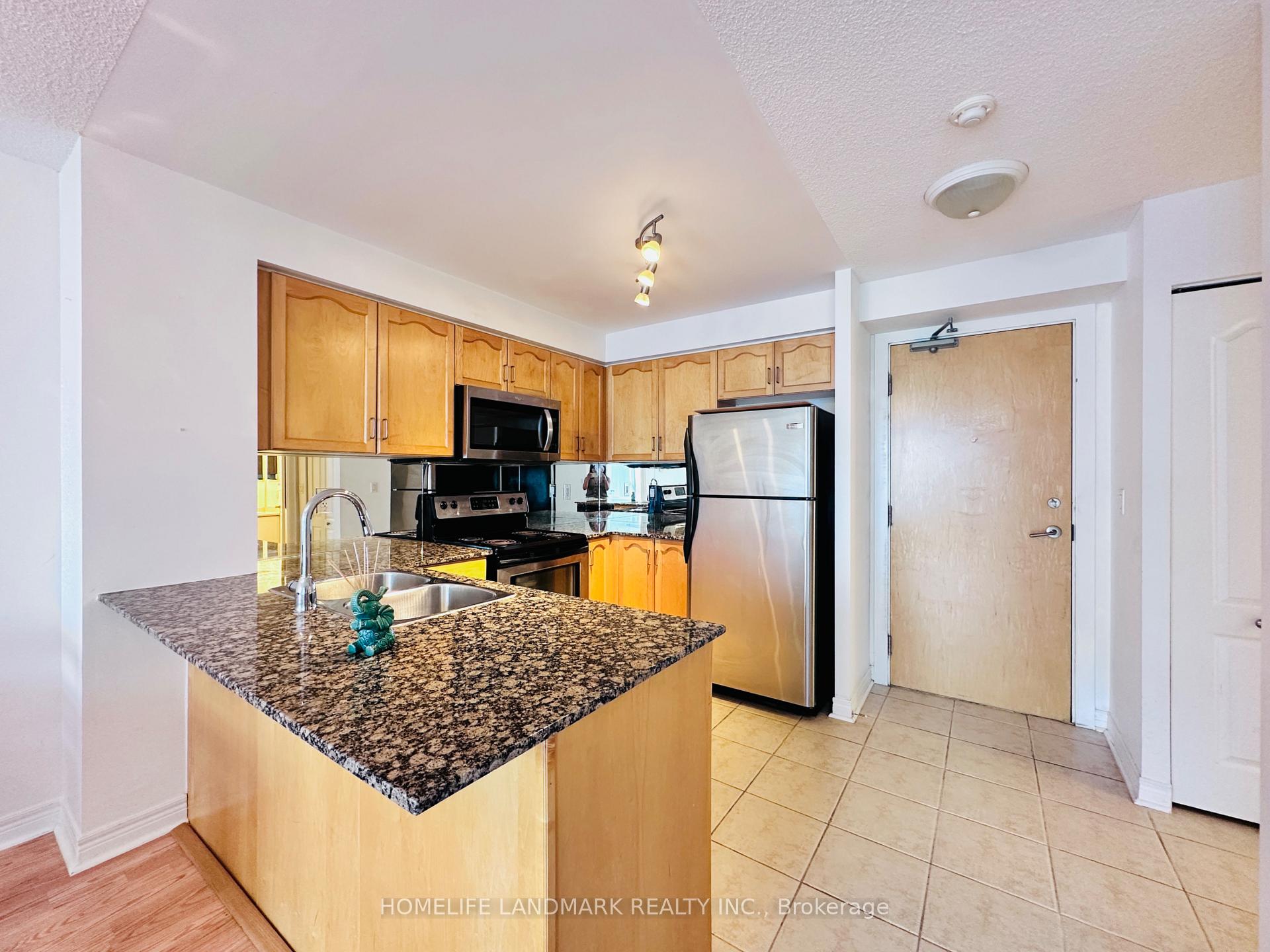 Photo 5 of Unit 1802, 212 Eglinton Avenue E, Toronto, Mount Pleasant West — HOMEH