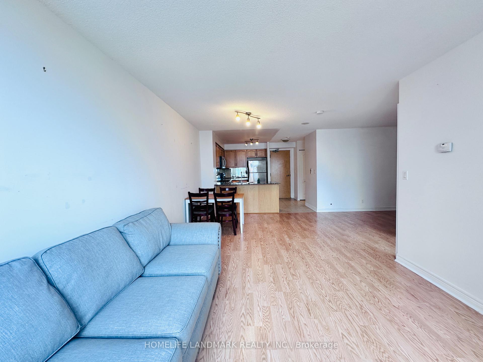 Photo 12 of Unit 1802, 212 Eglinton Avenue E, Toronto, Mount Pleasant West — HOMEH