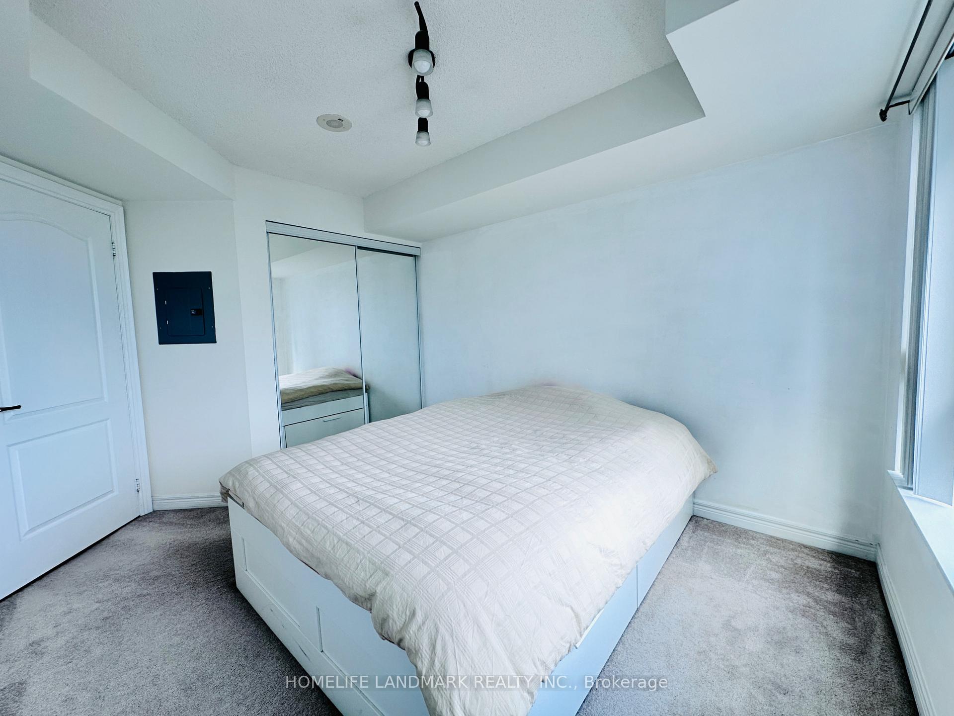 Photo 16 of Unit 1802, 212 Eglinton Avenue E, Toronto, Mount Pleasant West — HOMEH