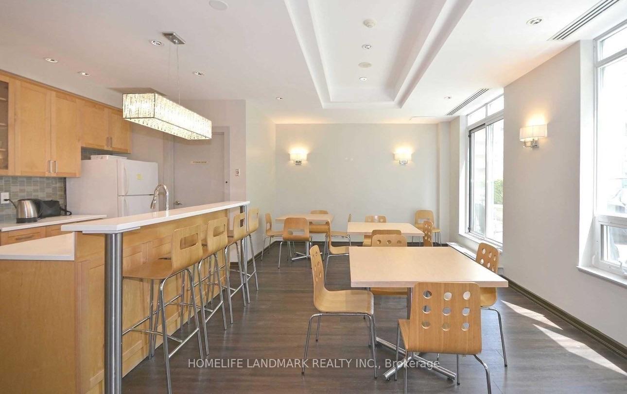 Photo 33 of Unit 1802, 212 Eglinton Avenue E, Toronto, Mount Pleasant West — HOMEH