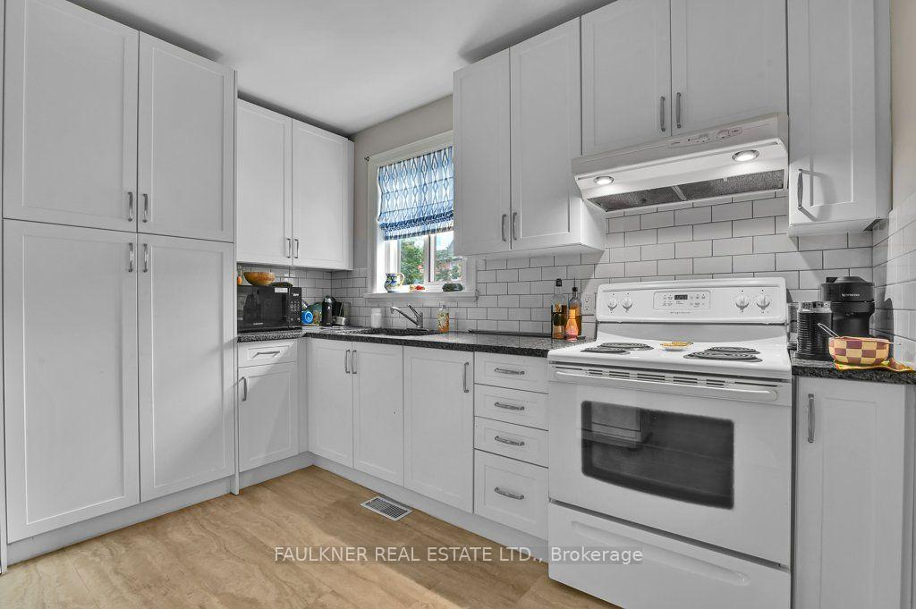 Photo 8 of 129 Fourth Avenue, Ottawa, Glebe — HOMEH