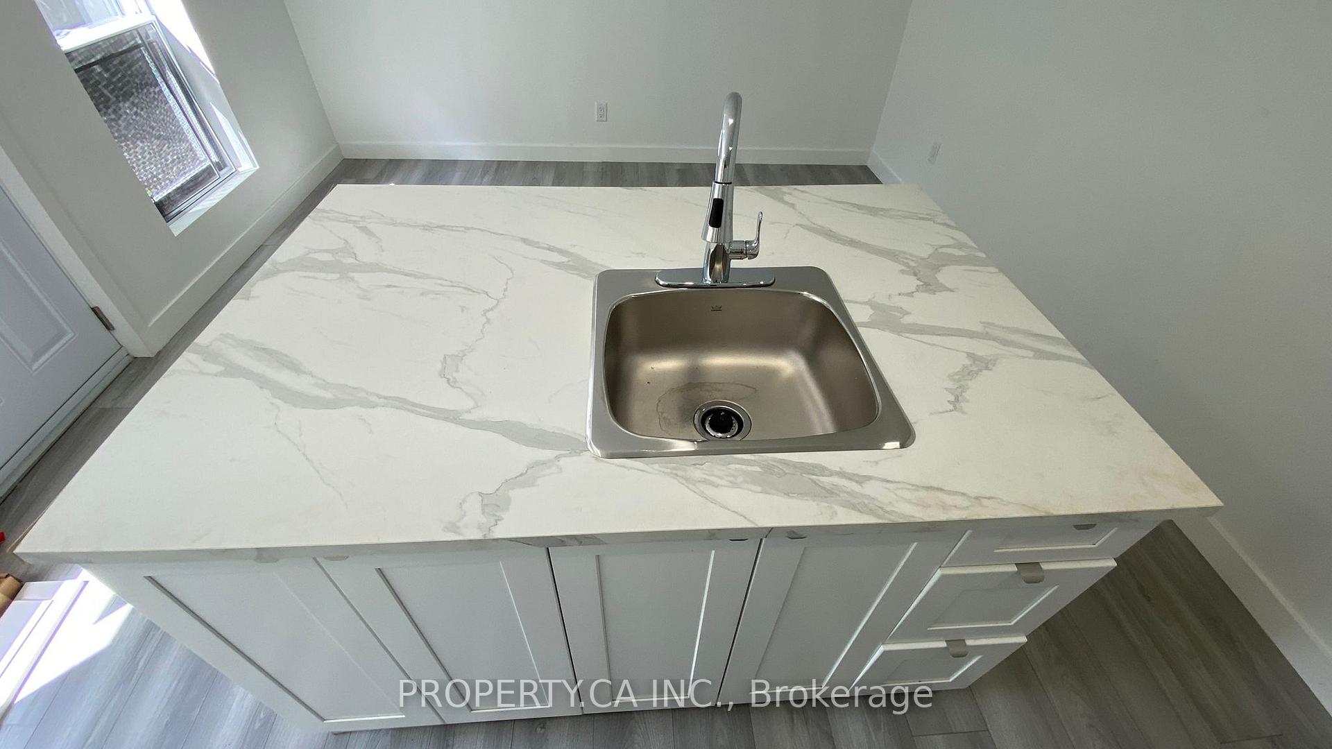 Photo 13 of Unit B, 395 Gladstone Avenue, Ottawa, Ottawa Centre — HOMEH
