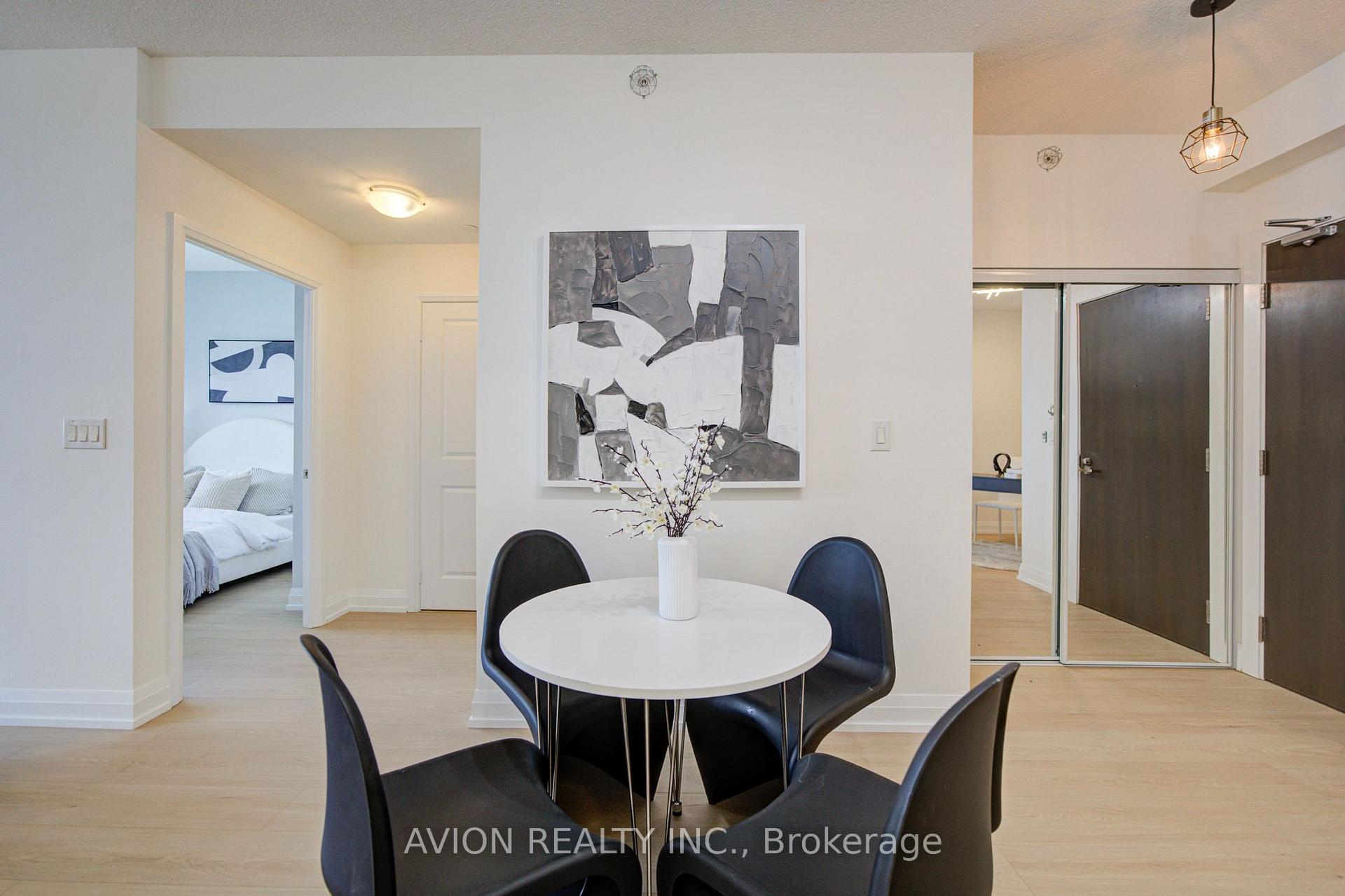 Photo 9 of Unit 2409, 7171 Yonge Street, Markham, Thornhill — HOMEH