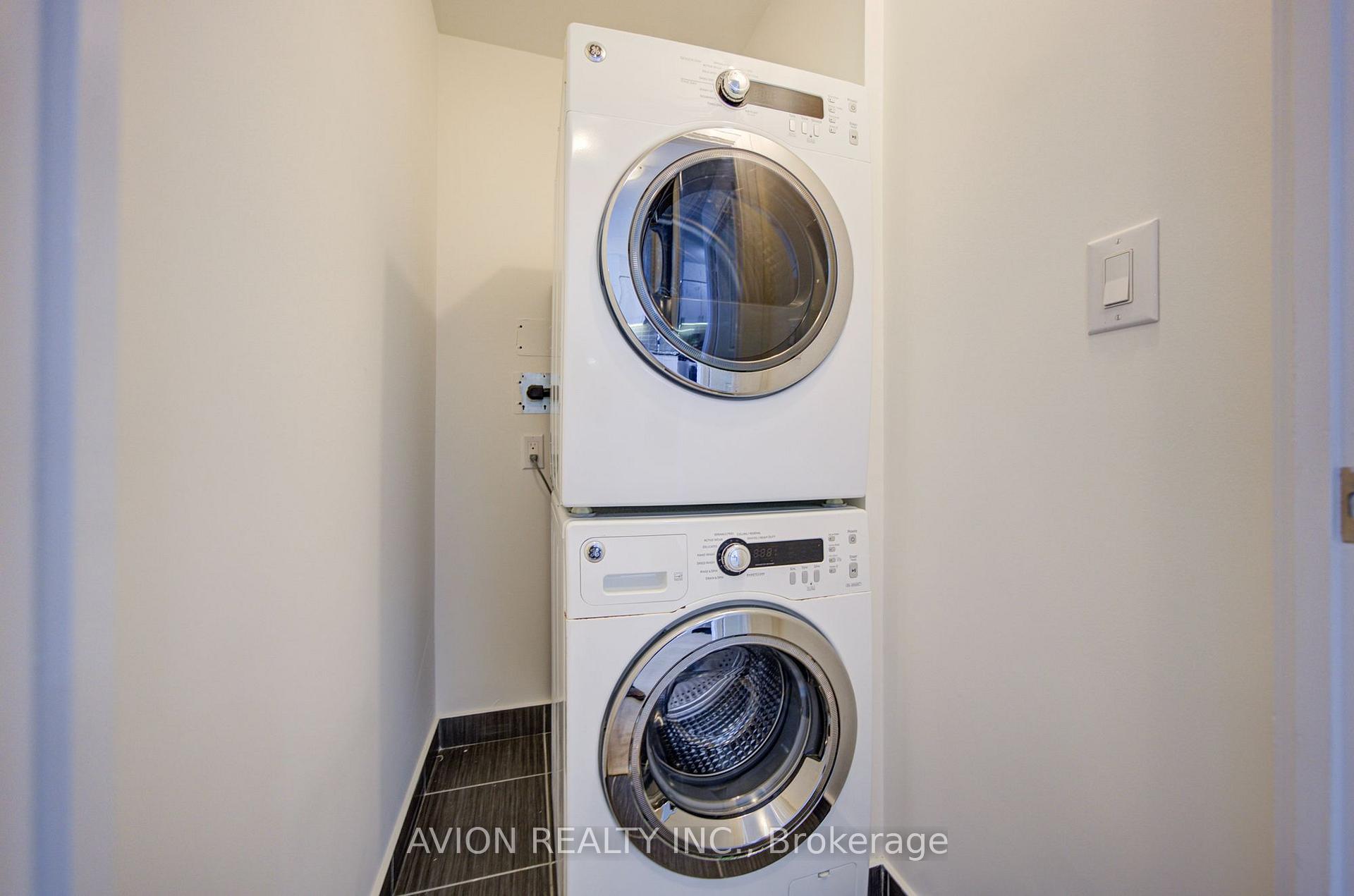Photo 18 of Unit 2409, 7171 Yonge Street, Markham, Thornhill — HOMEH