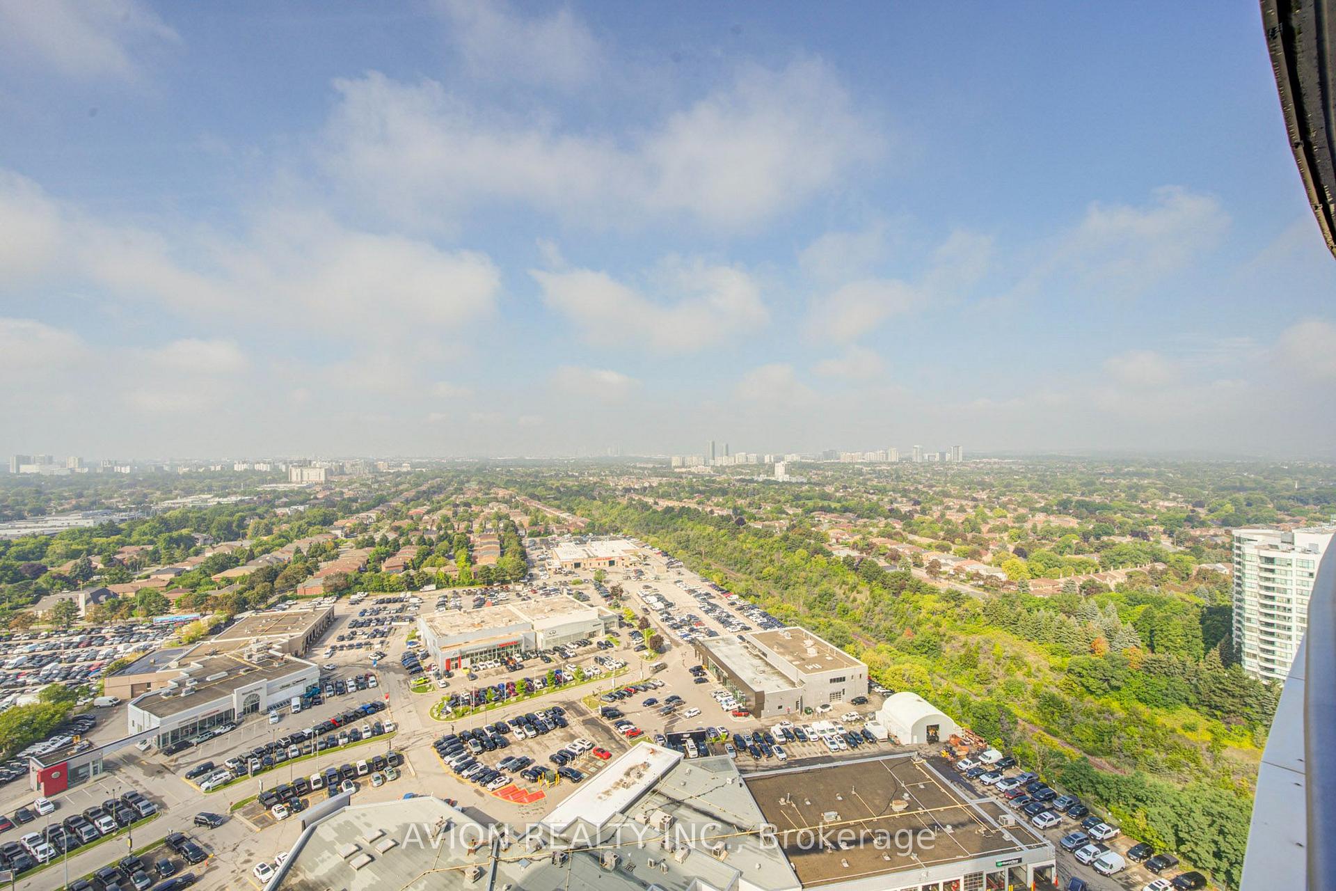 Photo 24 of Unit 2409, 7171 Yonge Street, Markham, Thornhill — HOMEH